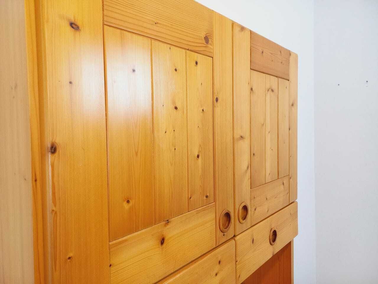 photo buy Grand meuble de rangement Charlotte Perriand en pin