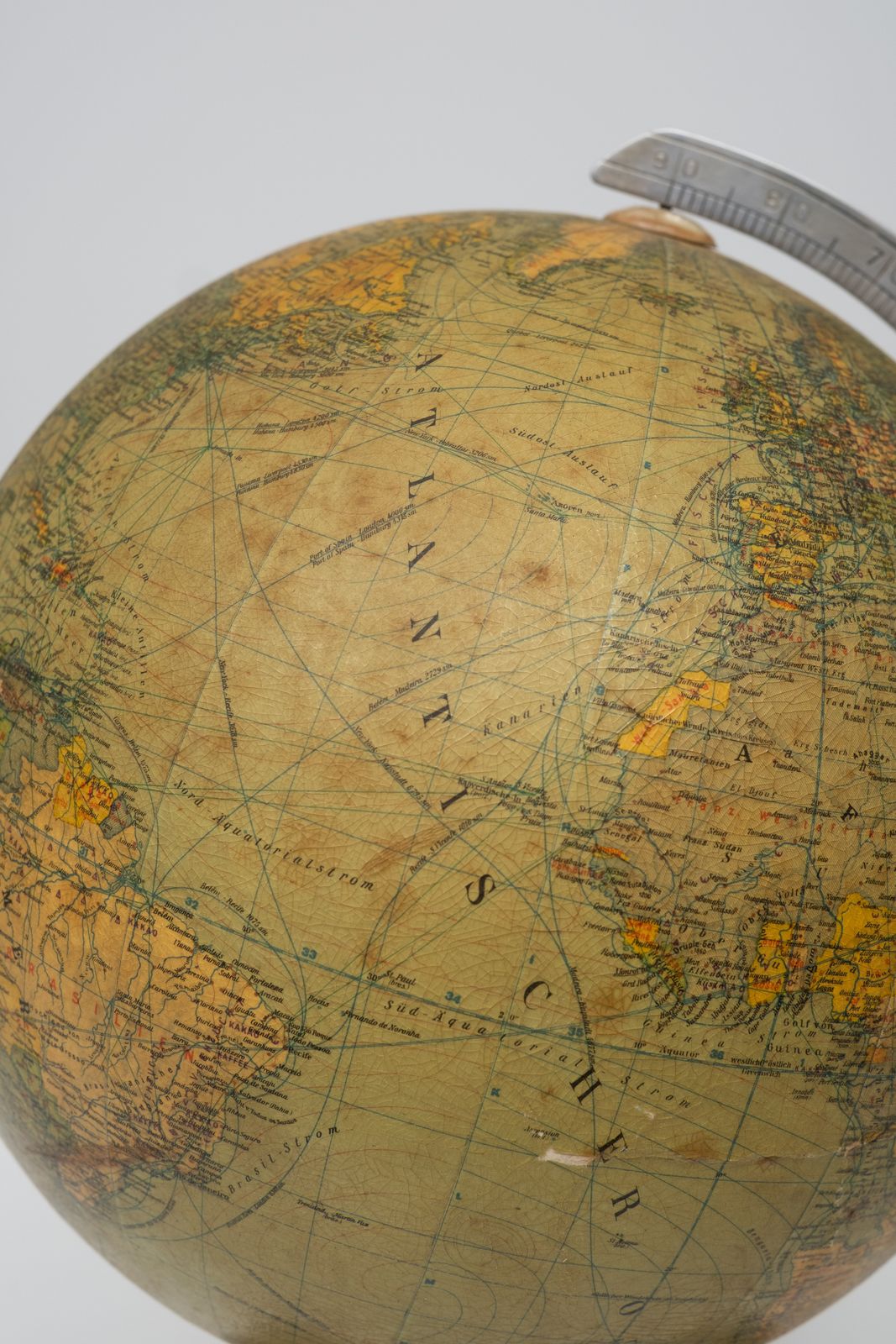 Jro Table Globe 1930s Germany photo vinterior