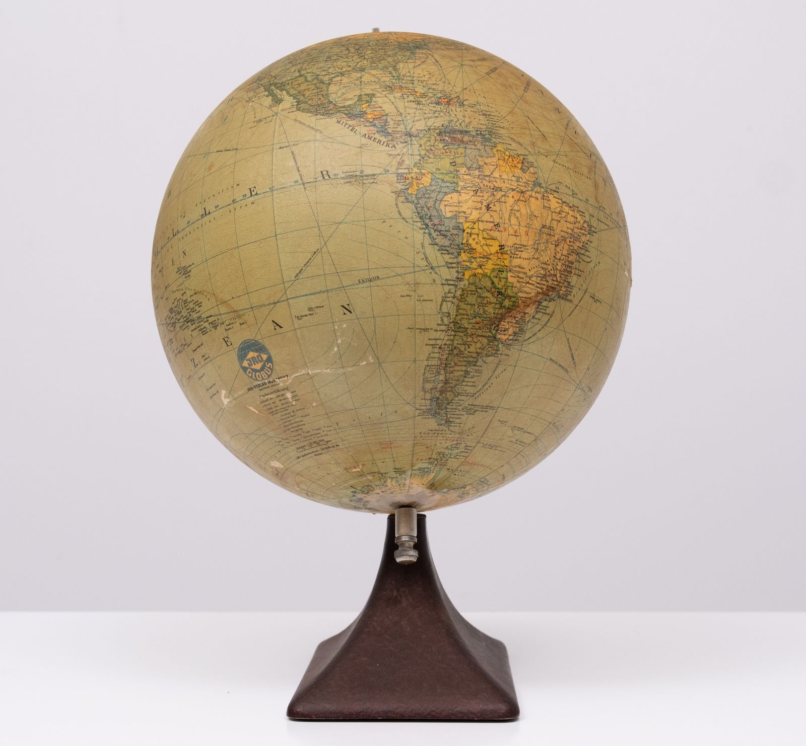 photo furniture Jro Table Globe 1930s Germany