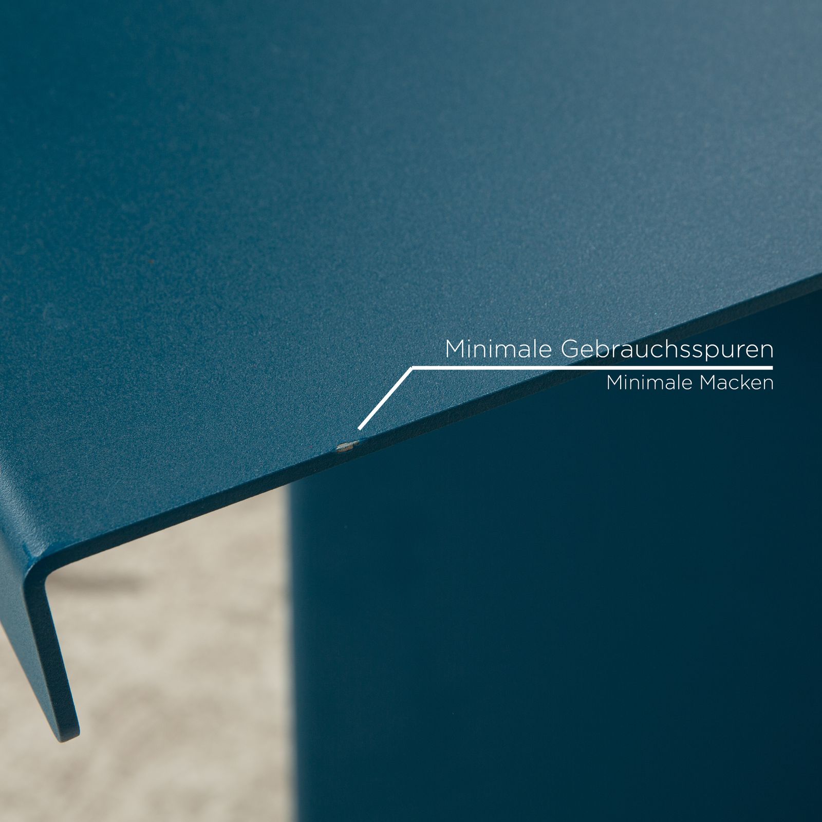 Classicon Palas Stalen Eettafel Blauw 240 X 73 X 76 Cm photo vinterior