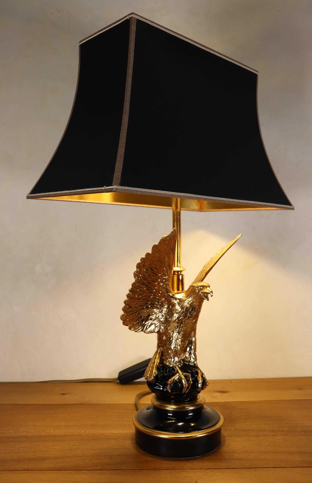 Hollywood Regency Federal Empire Style Brass Gilded Eagle Lamp By Deknudt , Belgium 1970's (St.200) photo vinterior