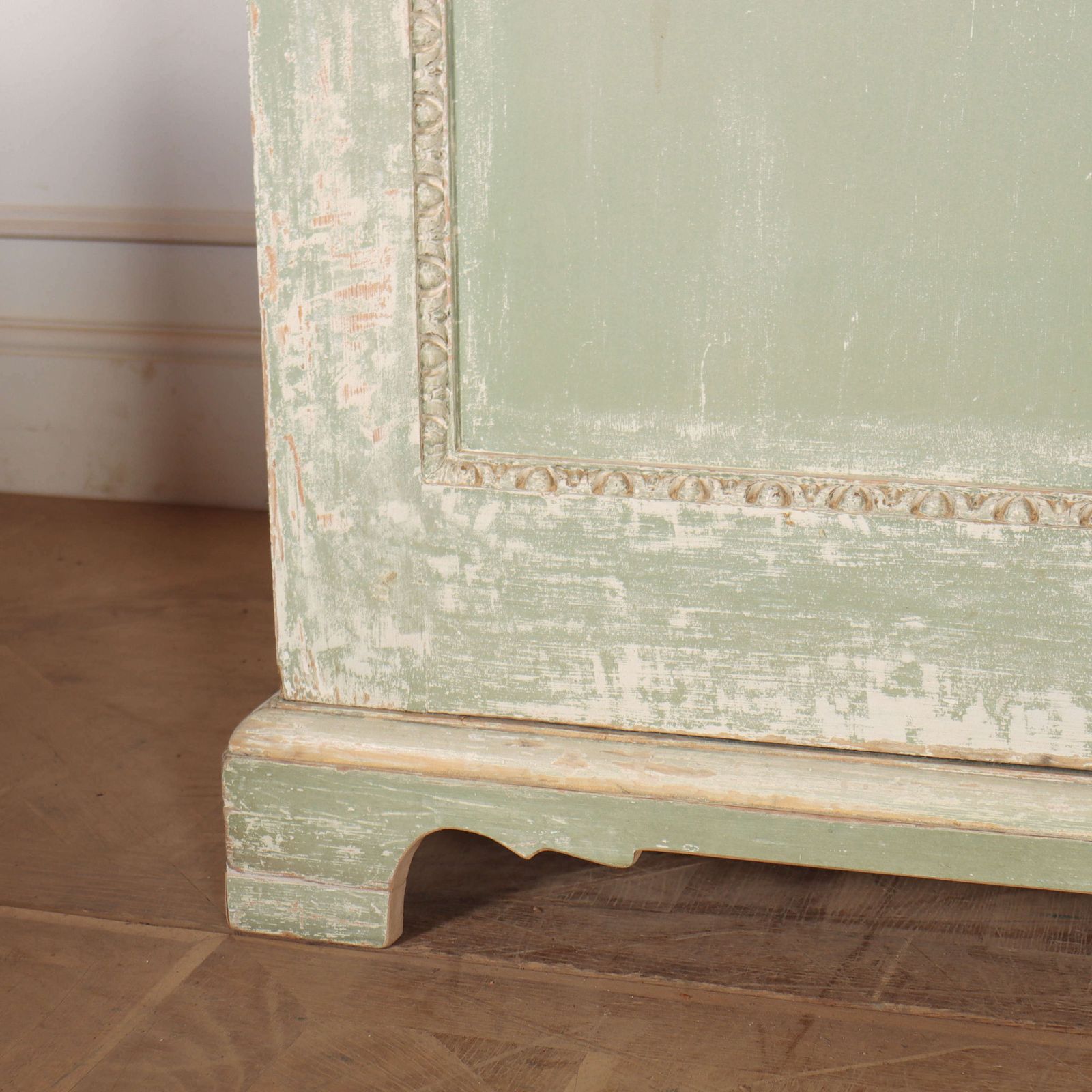 photo furniture 19th Century Original Painted Wardrobe
