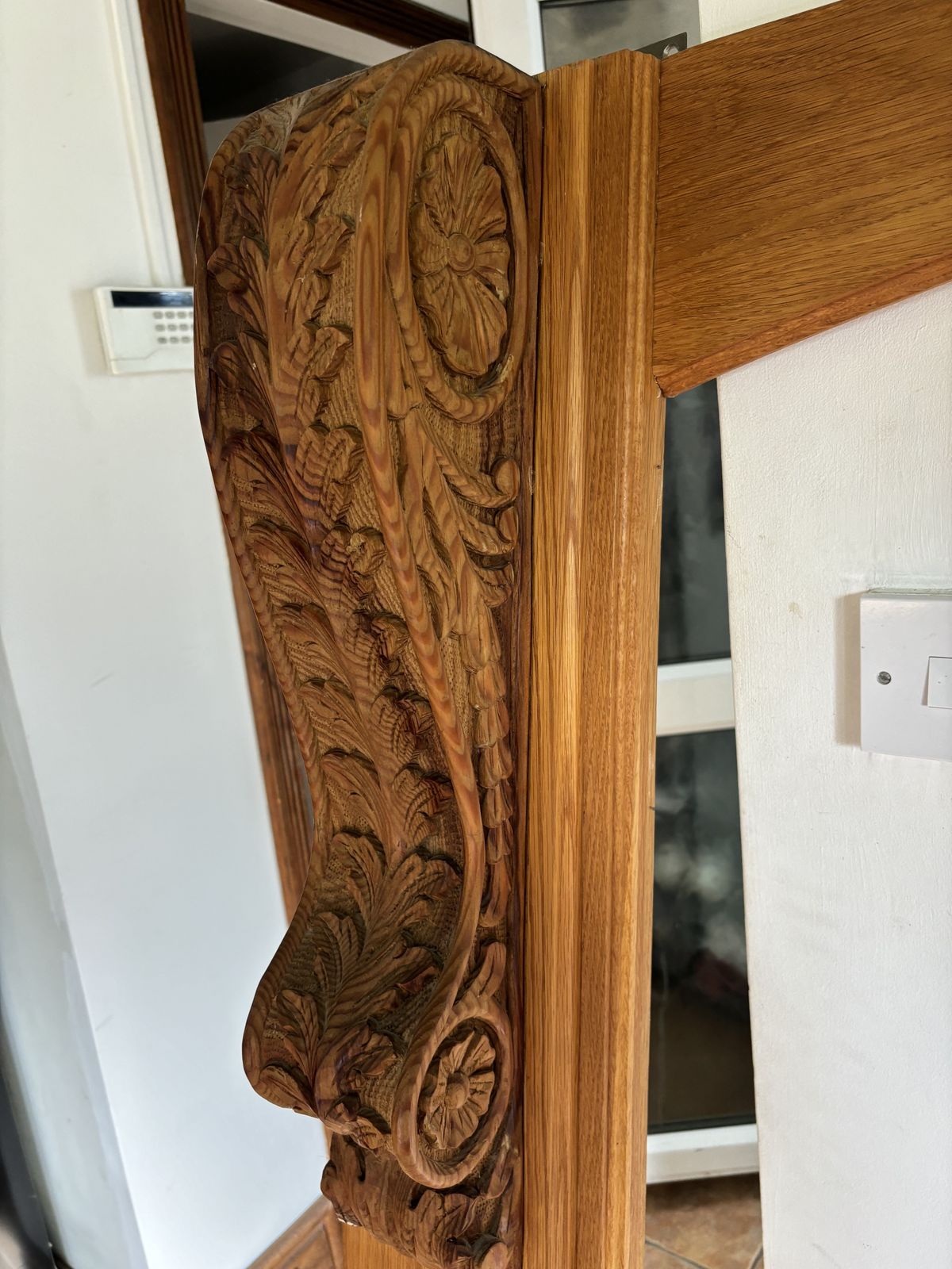 photo furniture Solid Oak Fire Surround