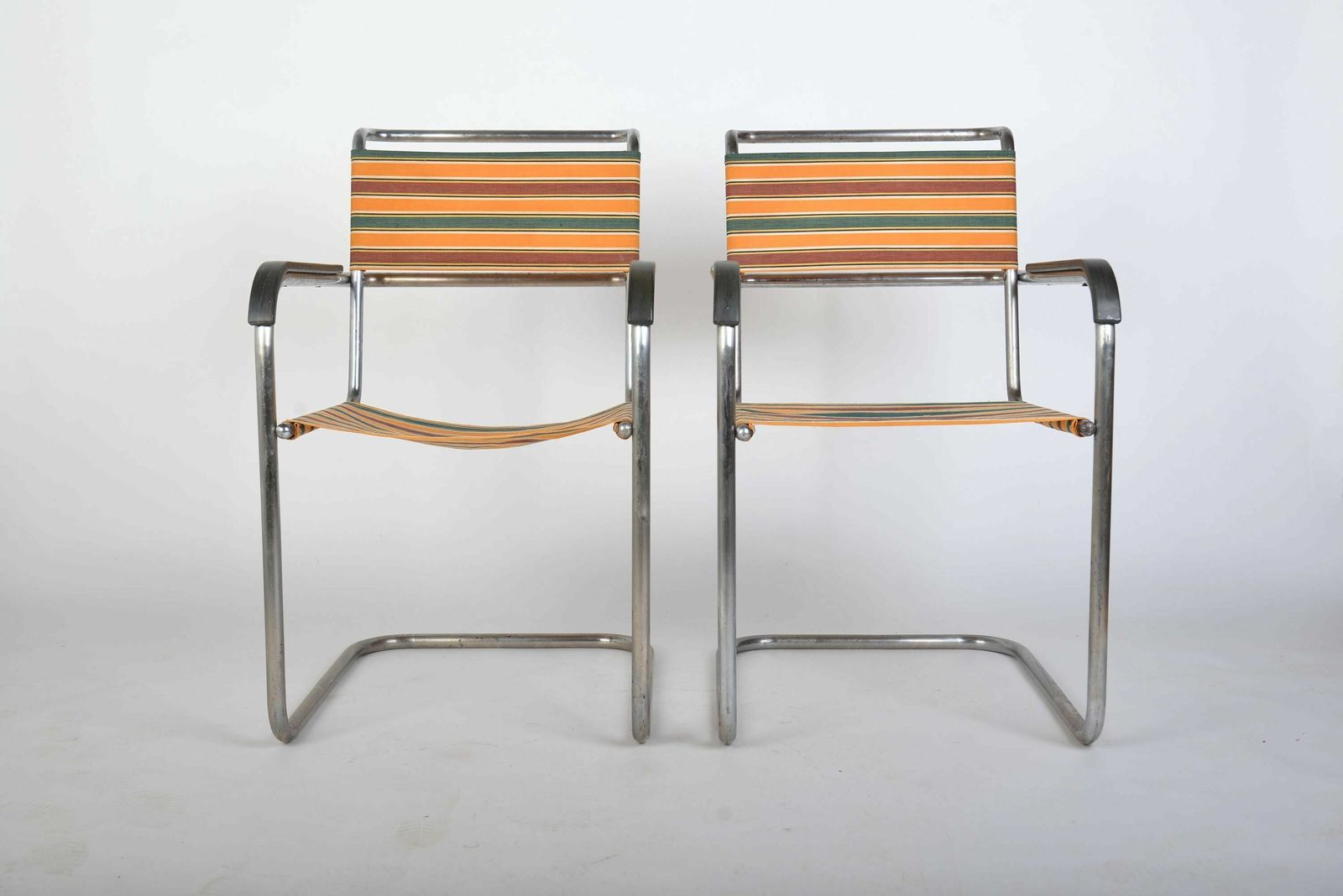 Bauhaus Tubular Steel Armchairs B34 By Marcel Breuer, 1930s – Chromed Tubular Steel, Perfect For Mid Century Modern Homes, Thonet Bauhaus photo vintage