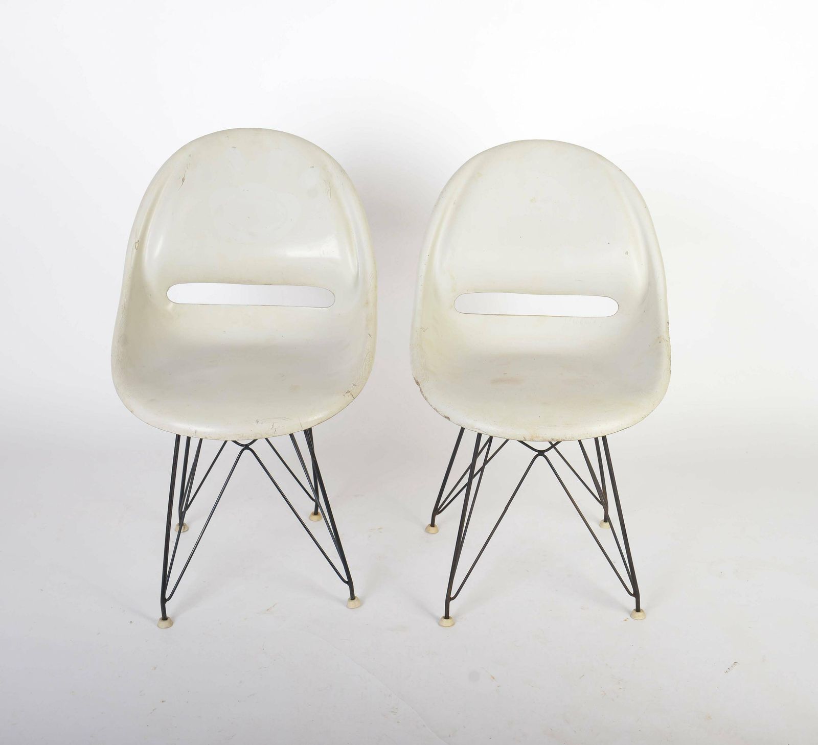 Mid Century Fiberglass Chair And Table Set, 1960s – Designed By Miroslav Navrátil photo furniture