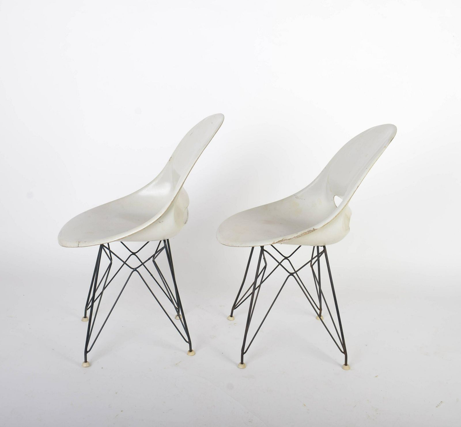 Mid Century Fiberglass Chair And Table Set, 1960s – Designed By Miroslav Navrátil photo for sale