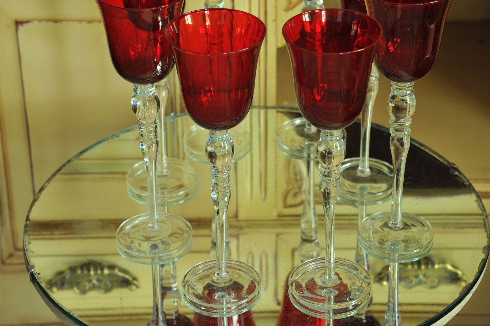 A Luxury Set Of Eight Extremely Large Vintage Ruby Red Wine Glasses photo Home Decor