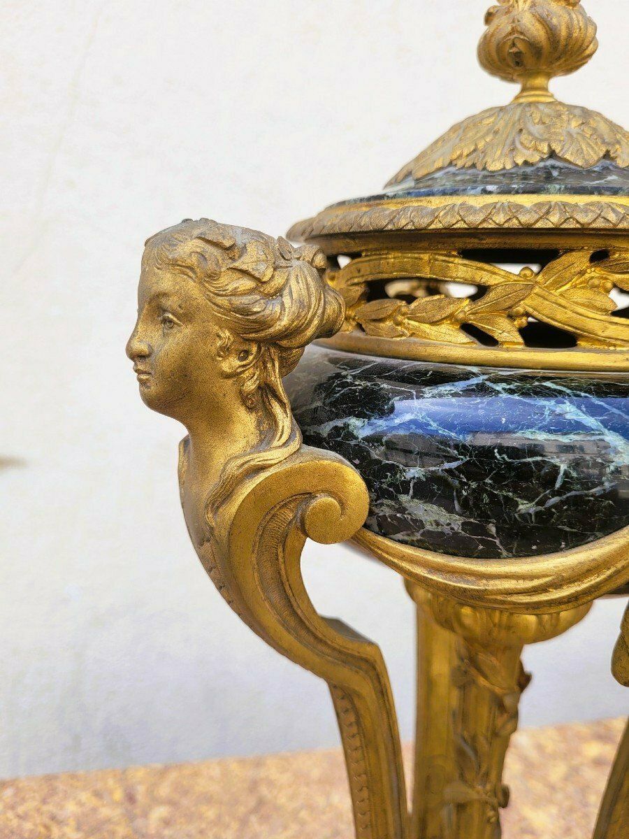 Pair Of Marble And Bronze Cassolettes, 19th Century photo 1850.0