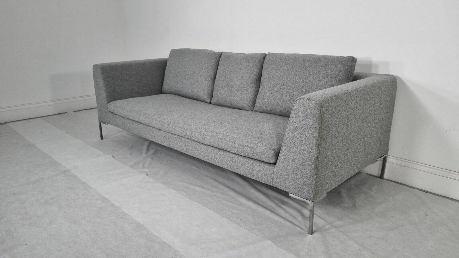 Stunning Bb Italia Charles Sofa In Soft Mid Grey Lambswool Excellent Condition photo buy