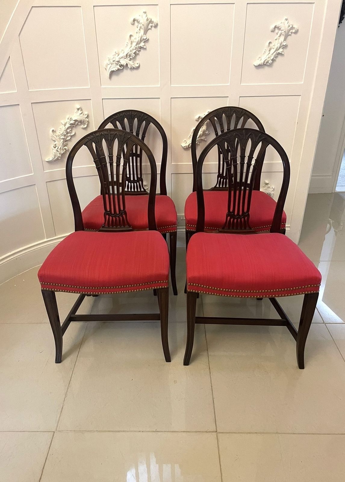 Outstanding Quality Set Of 4 Antique 19th Century Carved Mahogany Dining Chairs