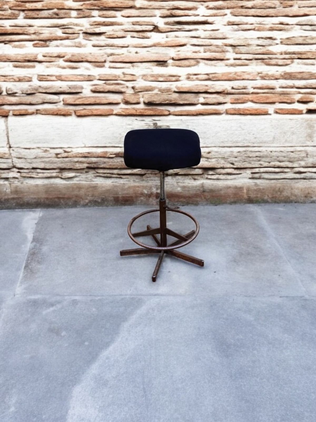 photo for sale Rare Mid Century Roc Industrial Swivel Stool (1950s–70s), Adjustable Height