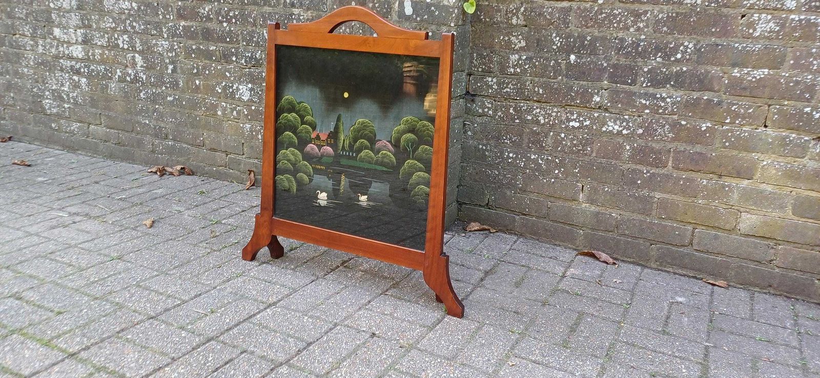 Outstanding Unusual Art Nouveau Hand Painted Oak Fire Screen. photo Home Fixtures