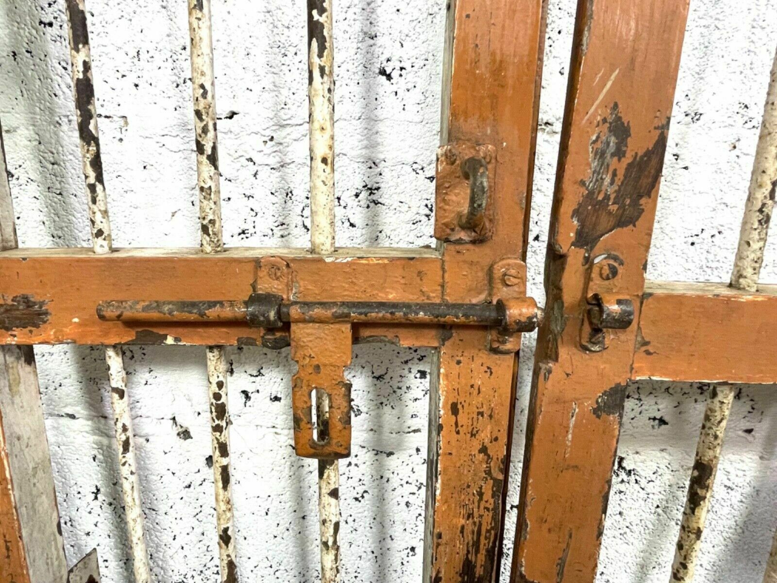 Old Pair Vintage Reclaimed Indian Wooden Iron Saloon Doors Shutters Garden Gates photo vintage