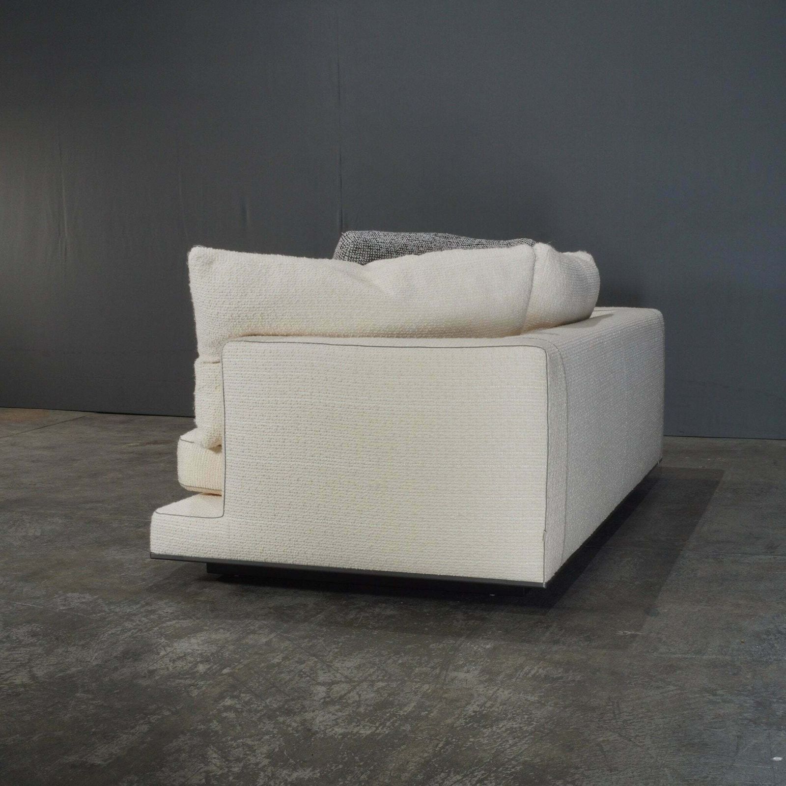Maxalto 3 Seater Cream Boucle Aurae Sofa By Antonio Citterio photo buy