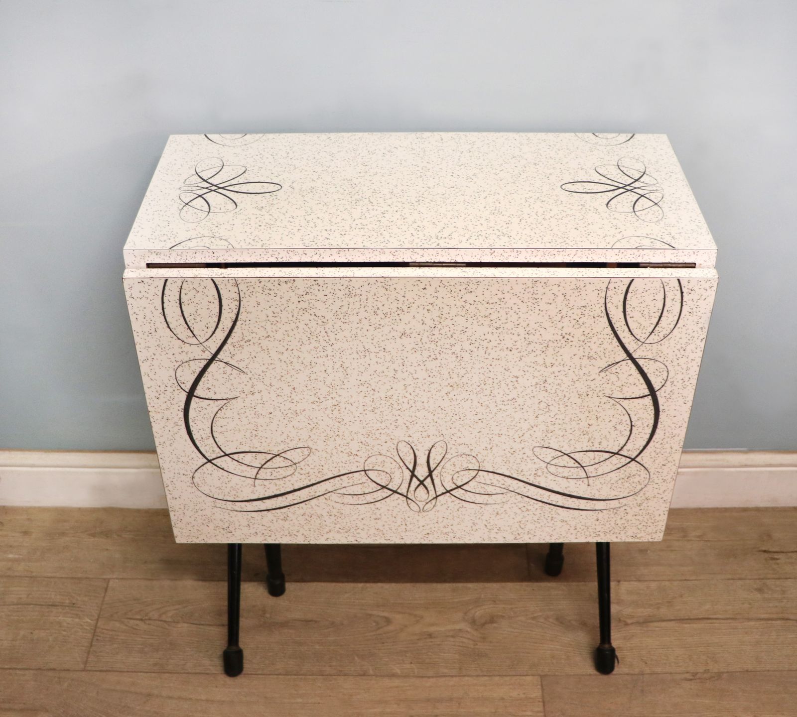 A Lovely Retro Dropleaf Dining Table With Melamine Or Formica Granite Effect. photo vinterior