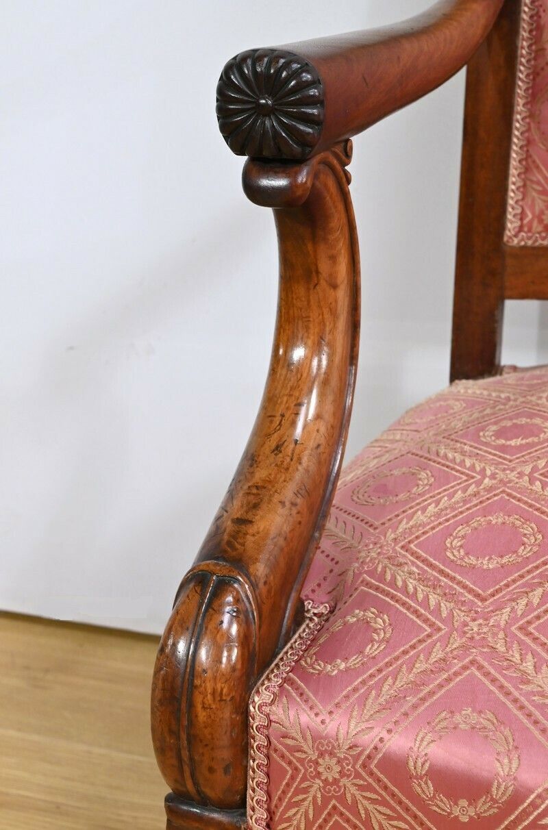 photo vinterior Pair Of Mahogany Armchairs, Restoration Period – Early 19th Century