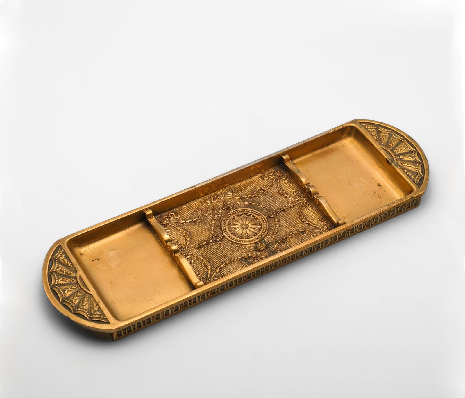 725.0 Antique Tiffany Studios Bronze Doré Pen Tray Neoclassical Taste photo