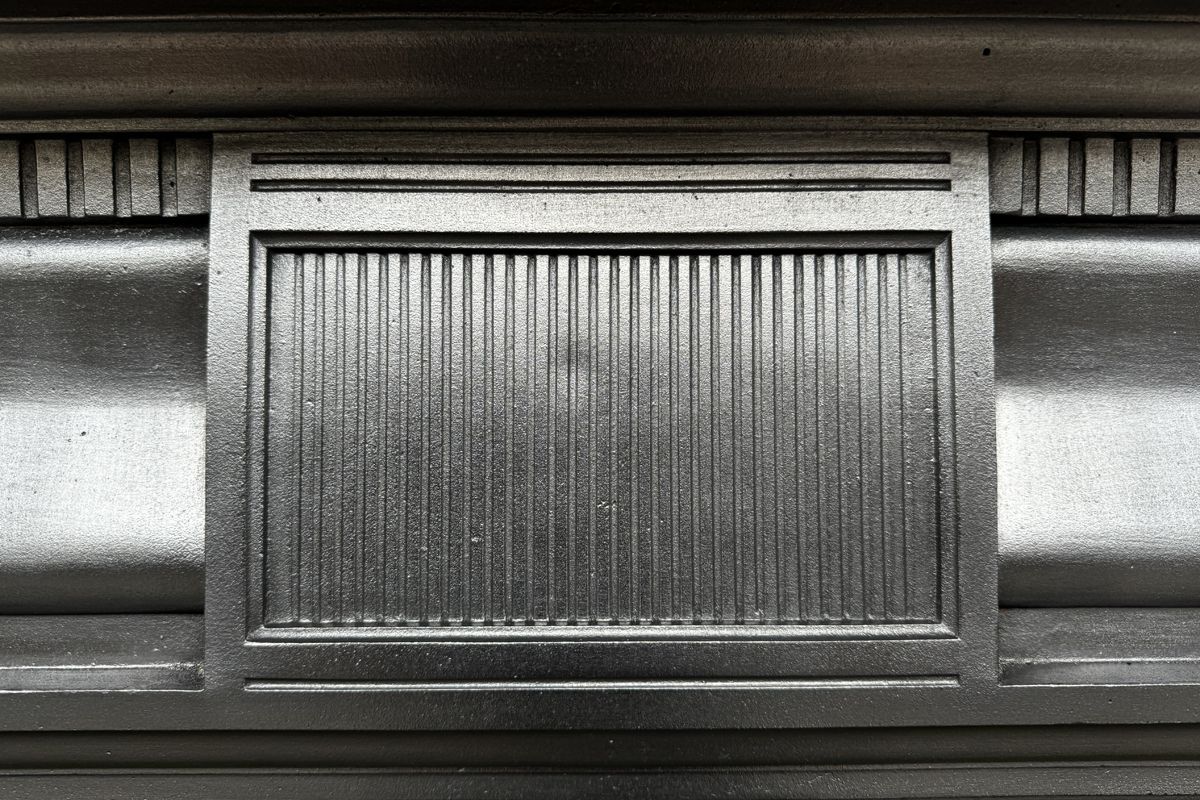 Antique Edwardian Cast Iron Fireplace photo 1580.0