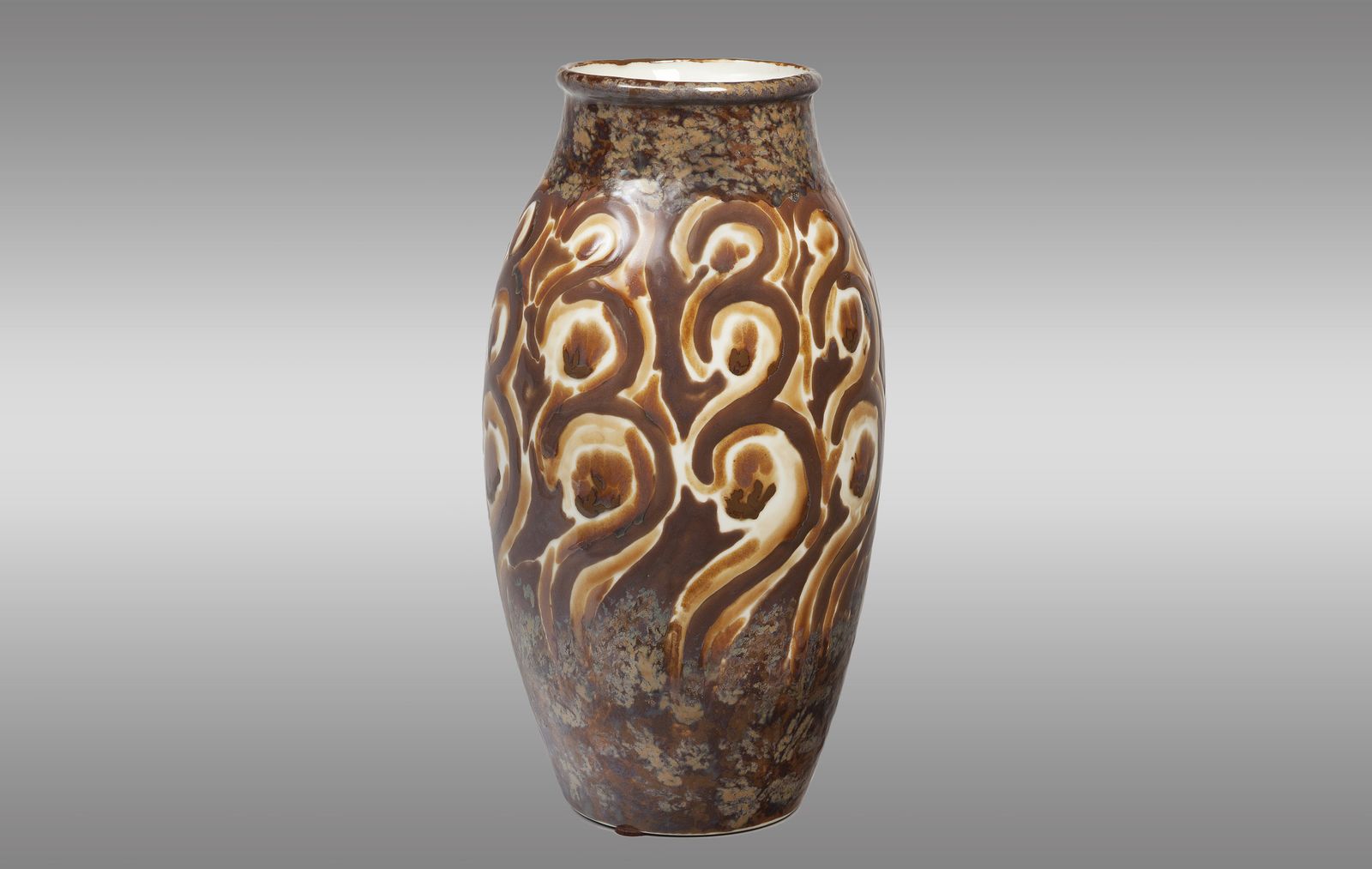 Large Porcelain Vase Of Limoges. Tharaud Factory, 1930 1945 Period. photo furniture