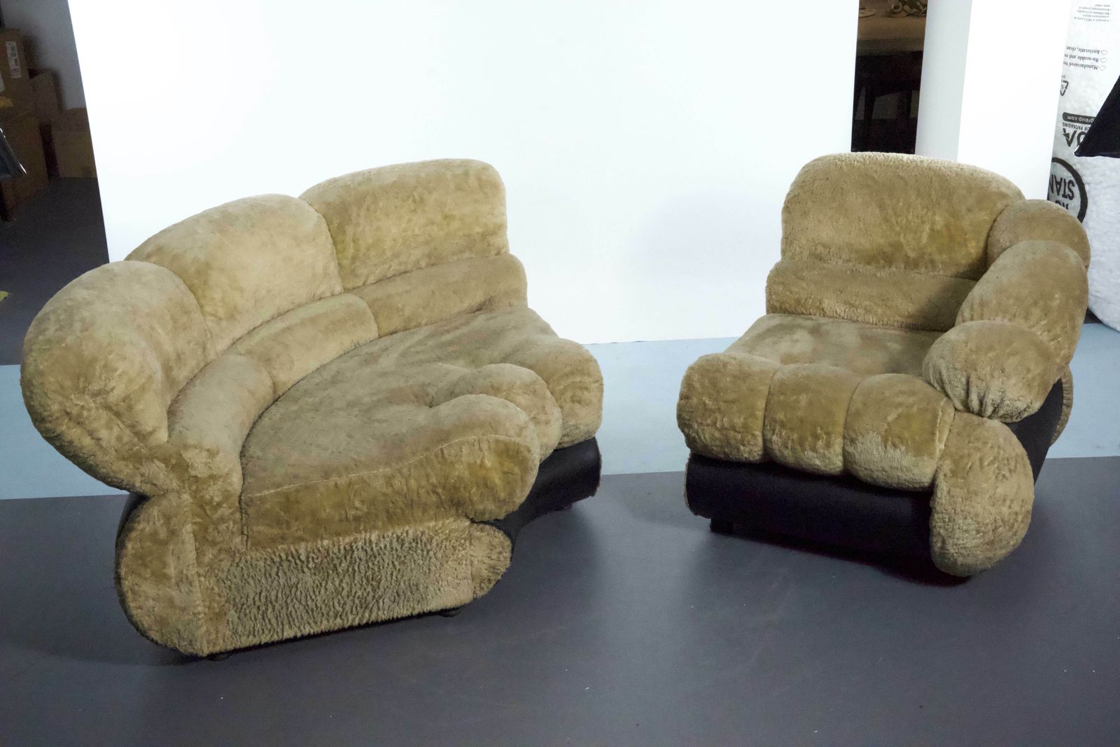 photo for sale Space Age Modular Sofa By Adriano Piazzesi, Cream Teddy Bear & Leatherette, 1970s Italy