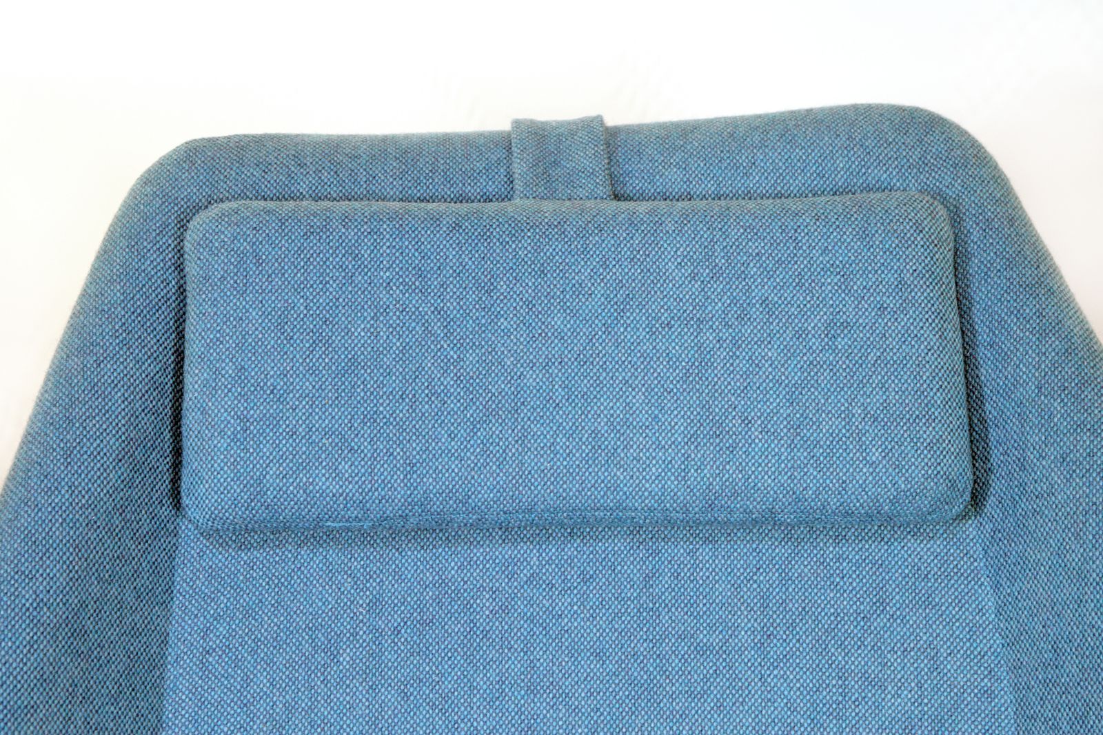 Original Ernest Race ‘Heron’ Chair, Fully Restored And Reupholstered In Bute Fabric photo Furniture