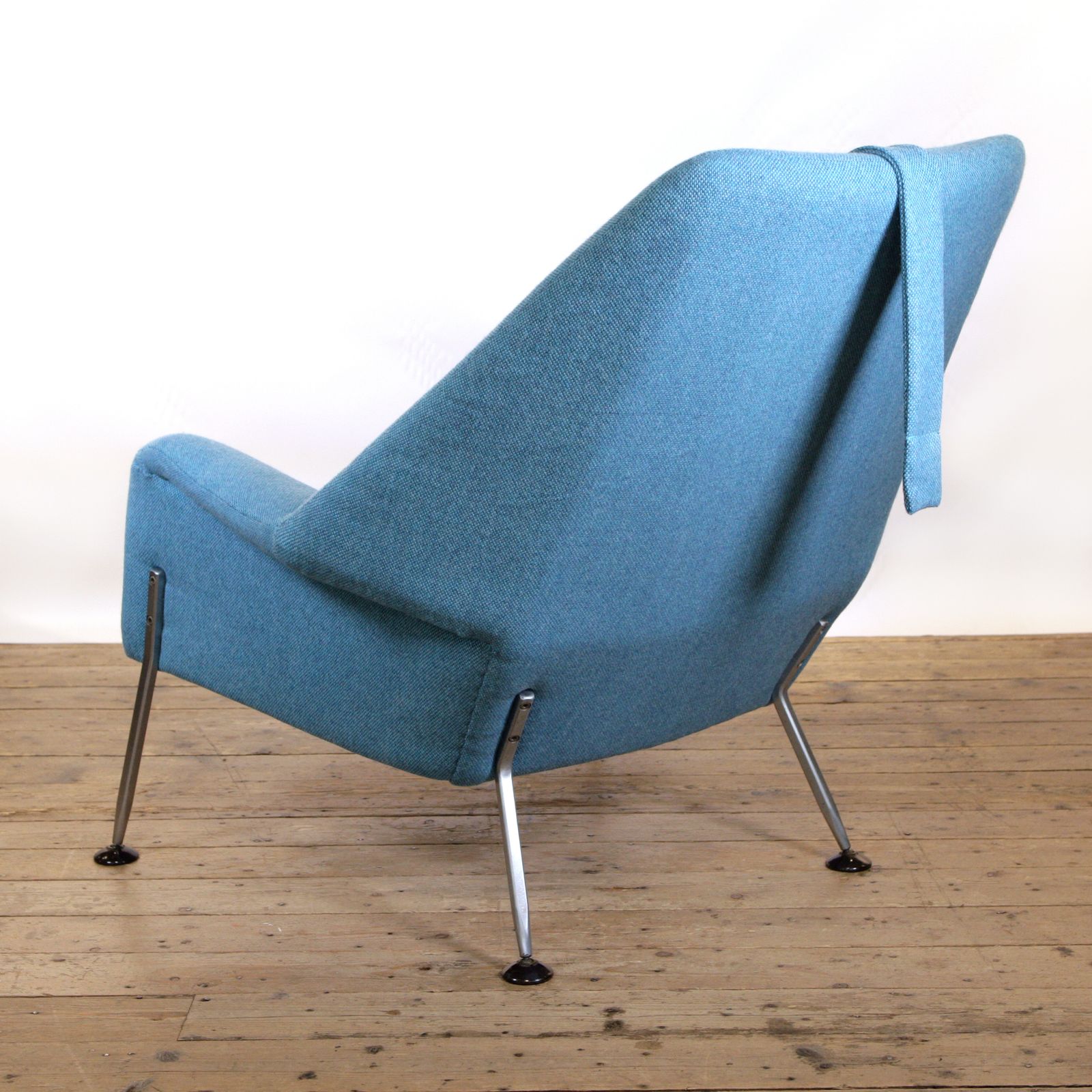 Original Ernest Race ‘Heron’ Chair, Fully Restored And Reupholstered In Bute Fabric photo 4950.0