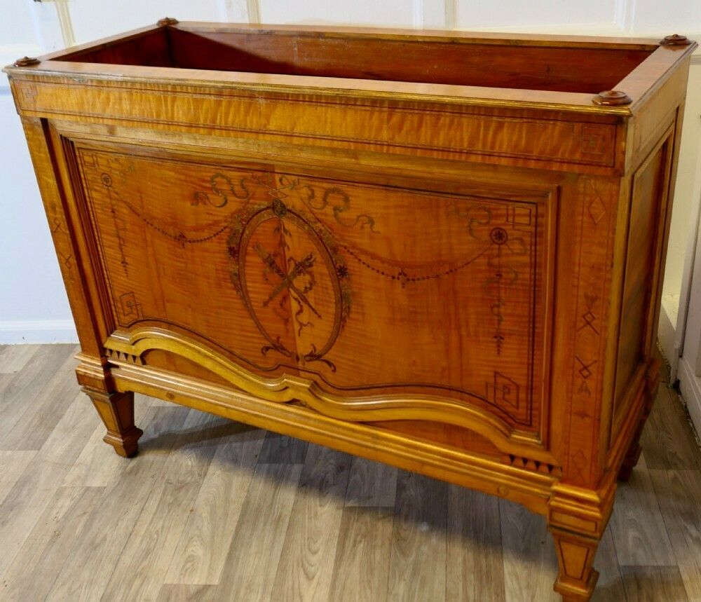 A Large French Satin Walnut Planter Jardinière photo Home Decor