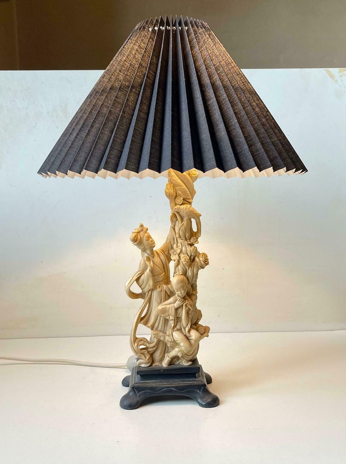 Italian Faux Ivory Geisha Table Lamp By Amilcare Santini, 1940s photo for sale