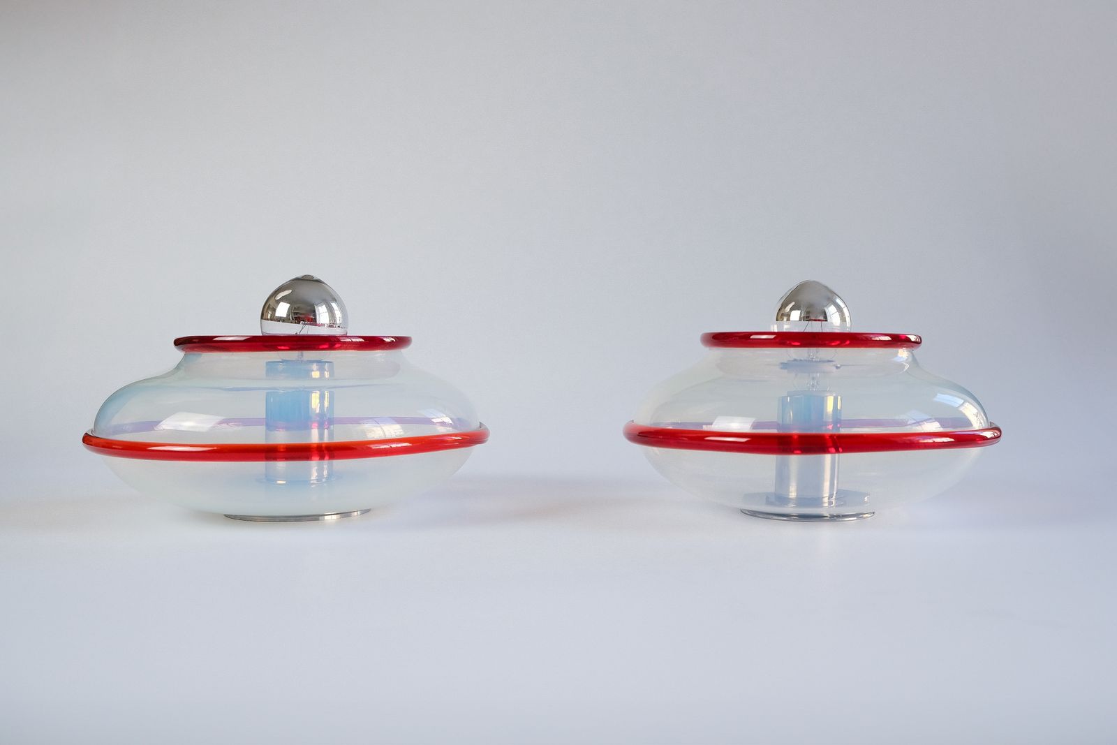 Rare Pair Of Postmodern Seguso Vetri D'arte Murano Glass Wall Lights, Italy C.1980s photo 1240.0