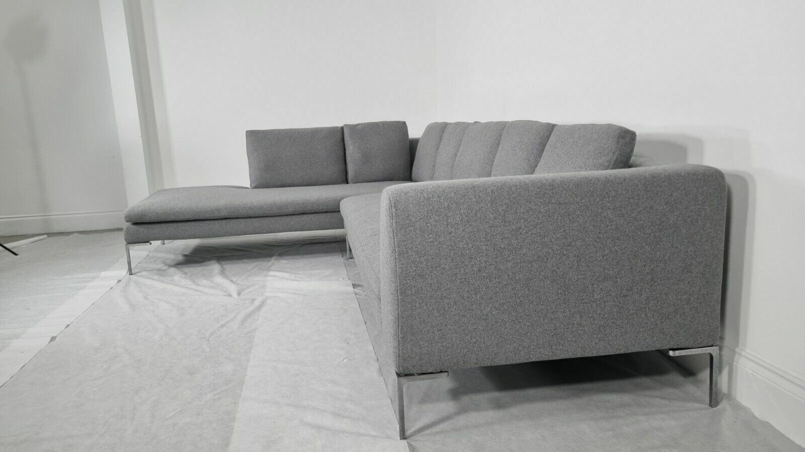 Immaculate Bb Italia Charles L Shape In Luxurious Mid Grey Wool photo 7740.0