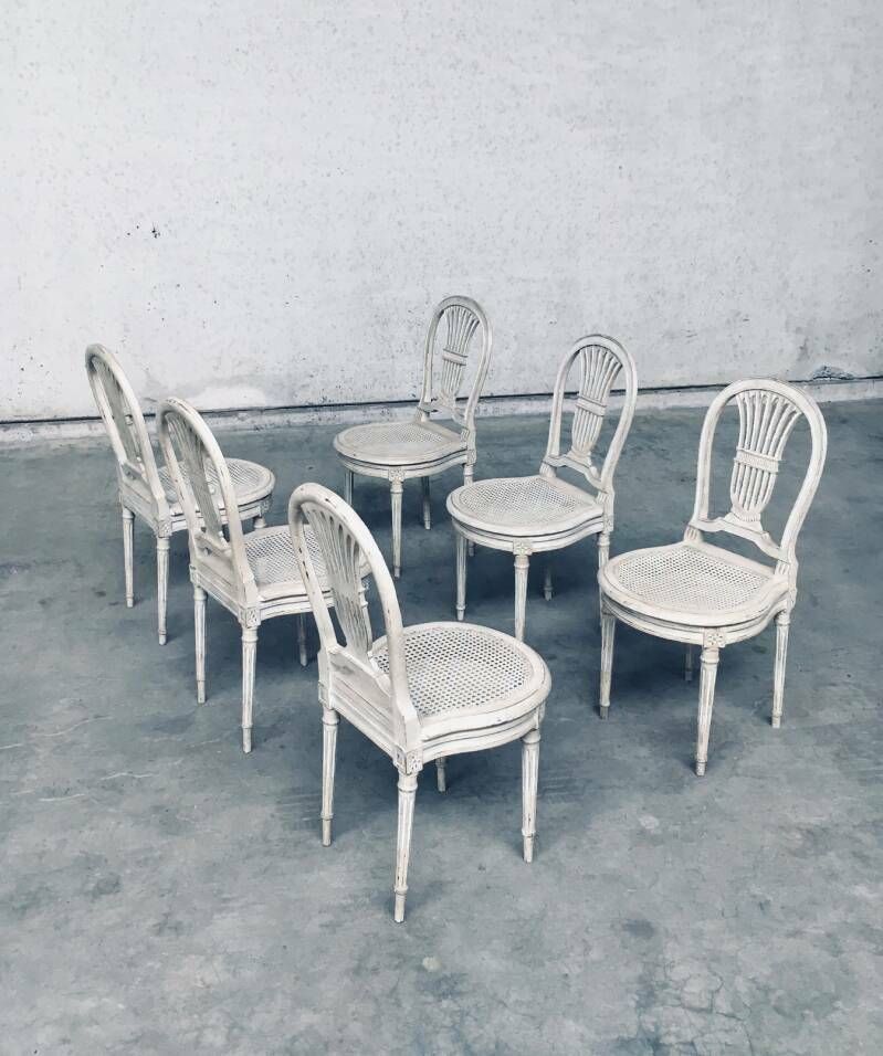 photo vinterior Louis XVI Stijl Eetkamerstoelen, Set Model Fer à Cheval, Frankrijk, Jaren 1940