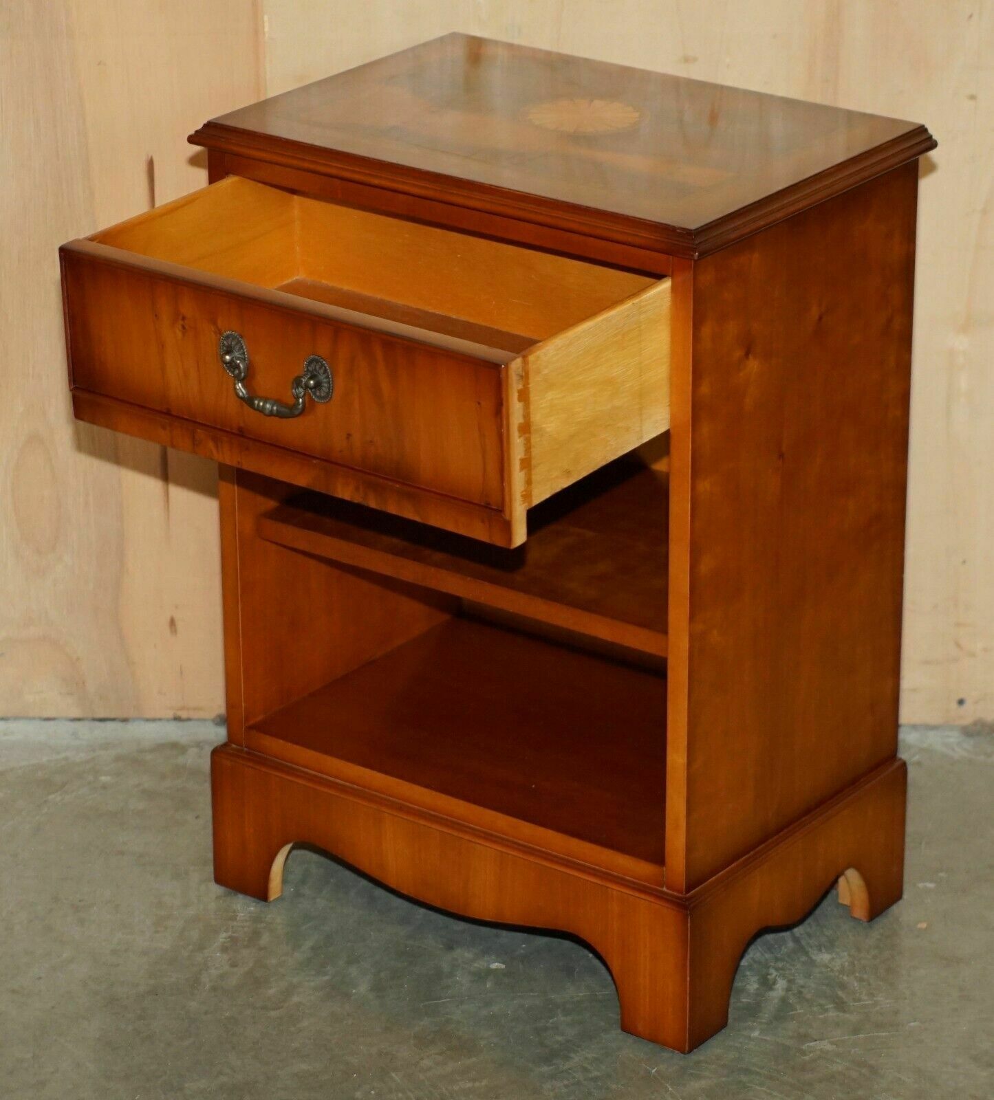 photo buy Pair Of Vintage Burr Walnut, Yew Wood Sheraton Revival Lamp Side End Wine Tables