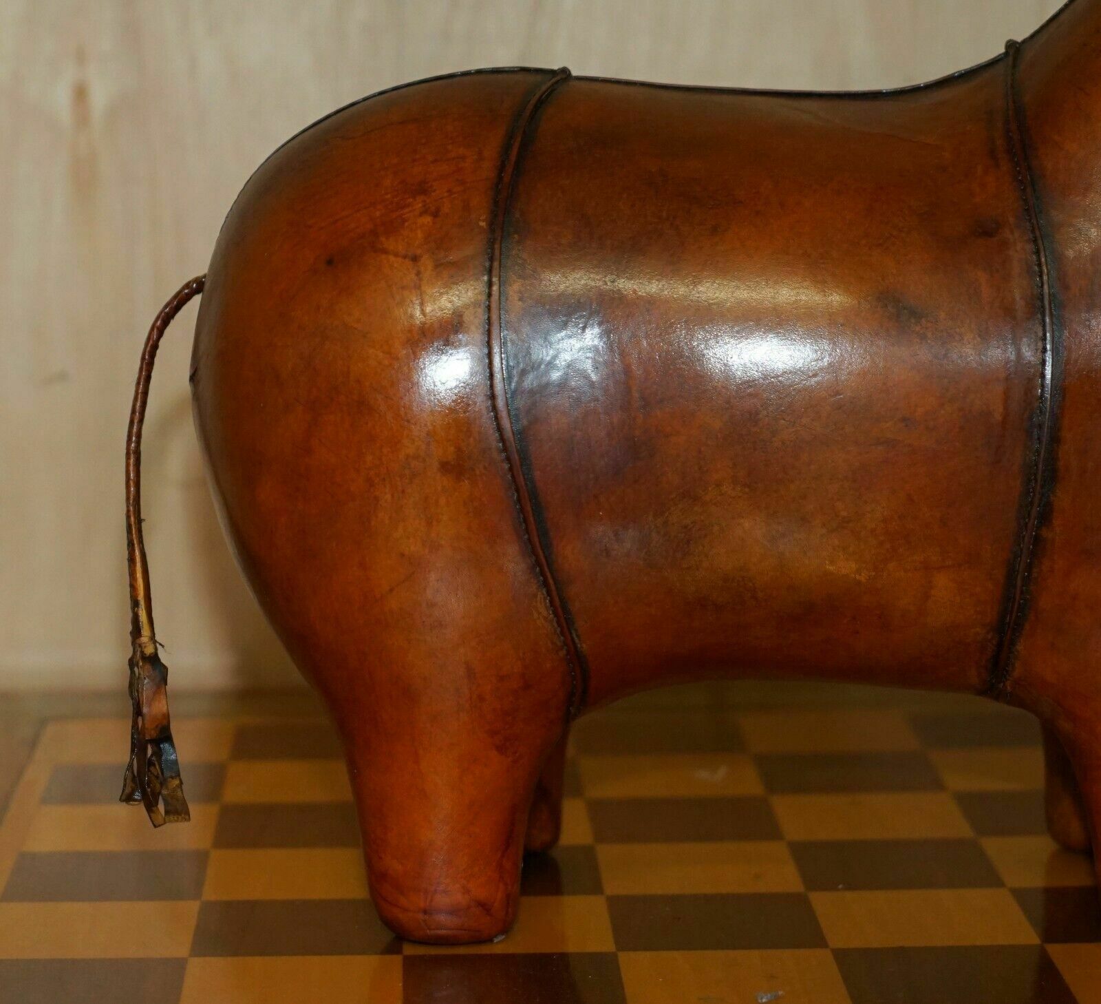 Medium New Old Stock Liberty Style Omersa Brown Bull Cow Leather  Footstool photo Furniture