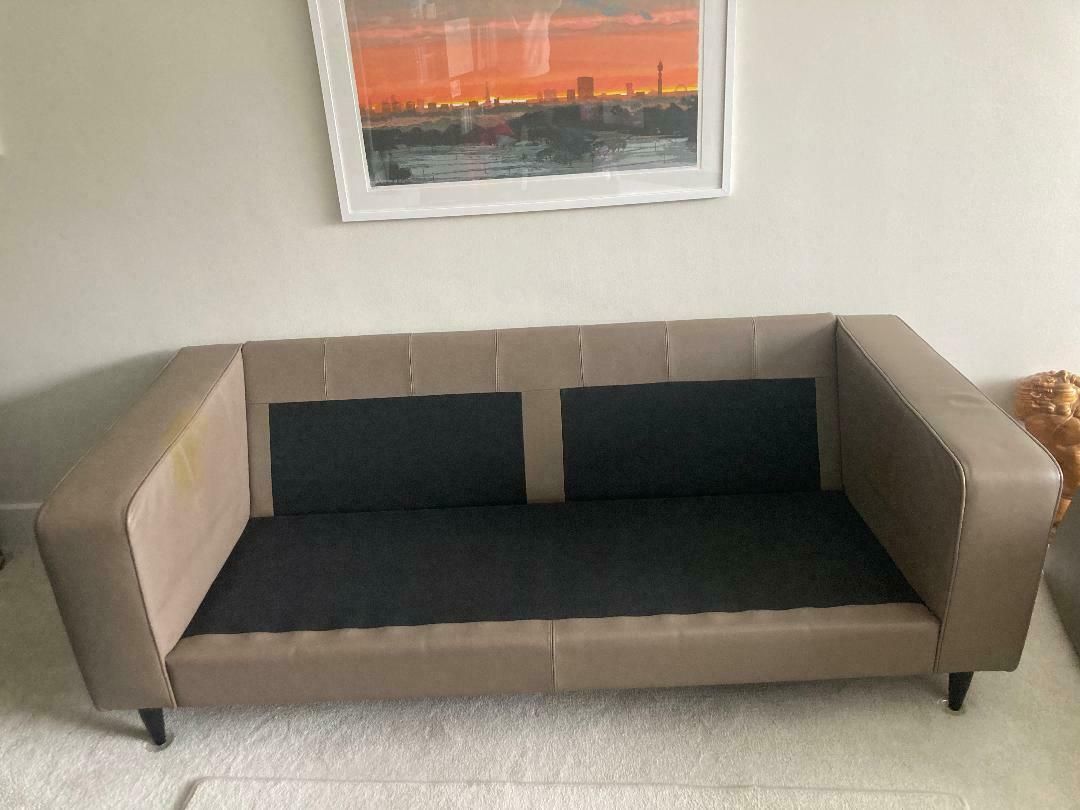 Bo Concept Indivi 2 Leather Sofa photo furniture