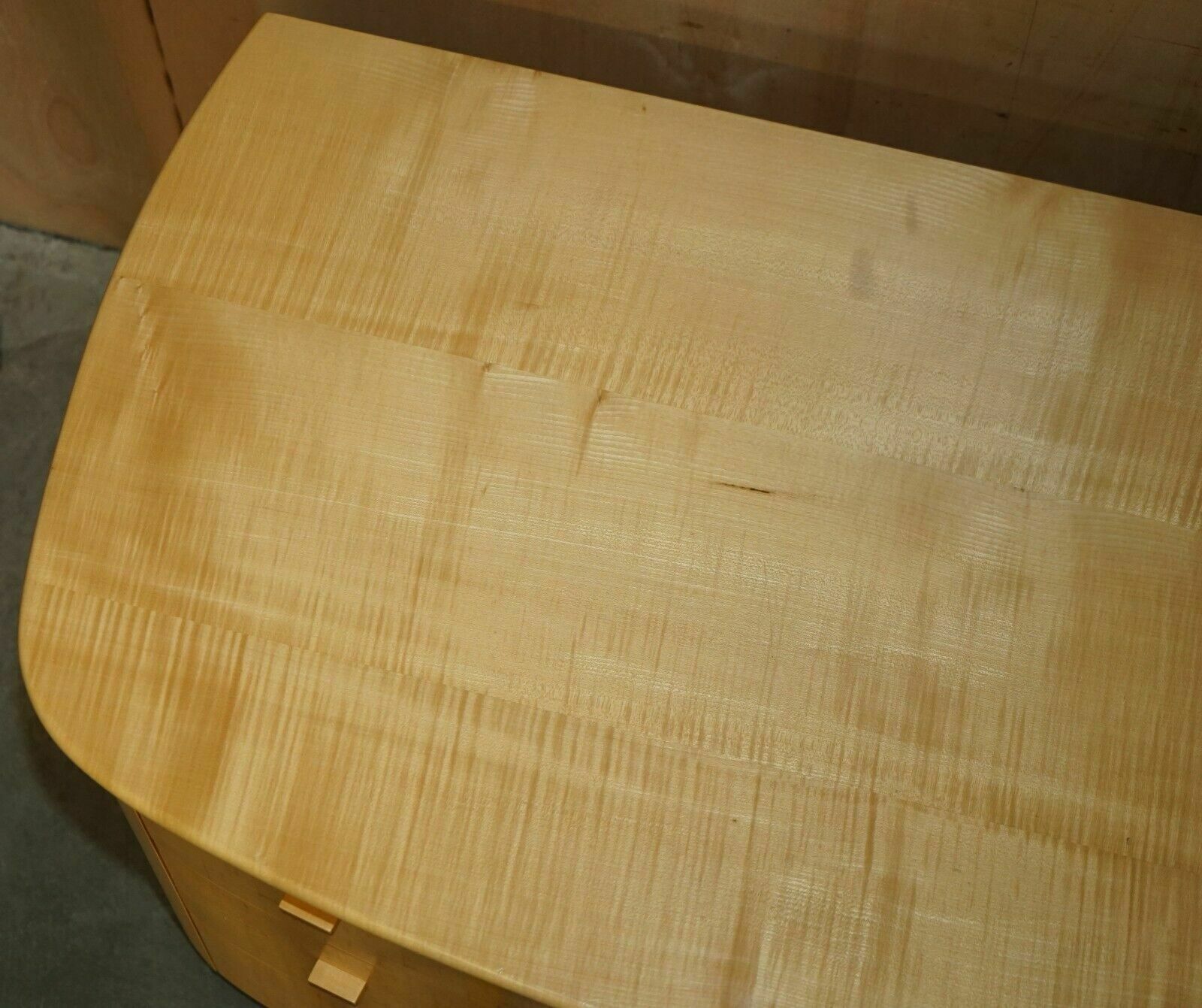 Sublime Bow Fronted Baxter & Lee Satin Birch Chest Of Drawers & Side Tables Set photo vinterior