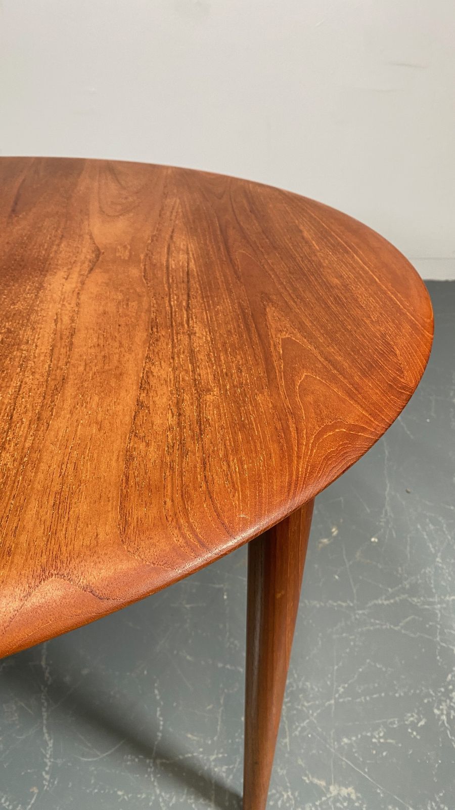 Solid Circular Teak Coffee Table By Hvidt & Mølgaard Nielsen For France And Søn photo vintage
