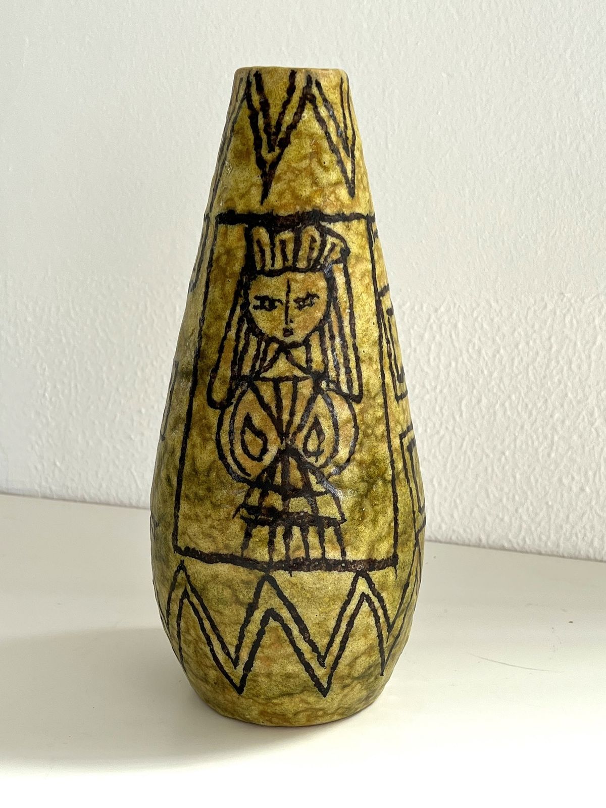 photo furniture Italian Mid Century Ceramic Vase In Guido Gambone Style, 1950s