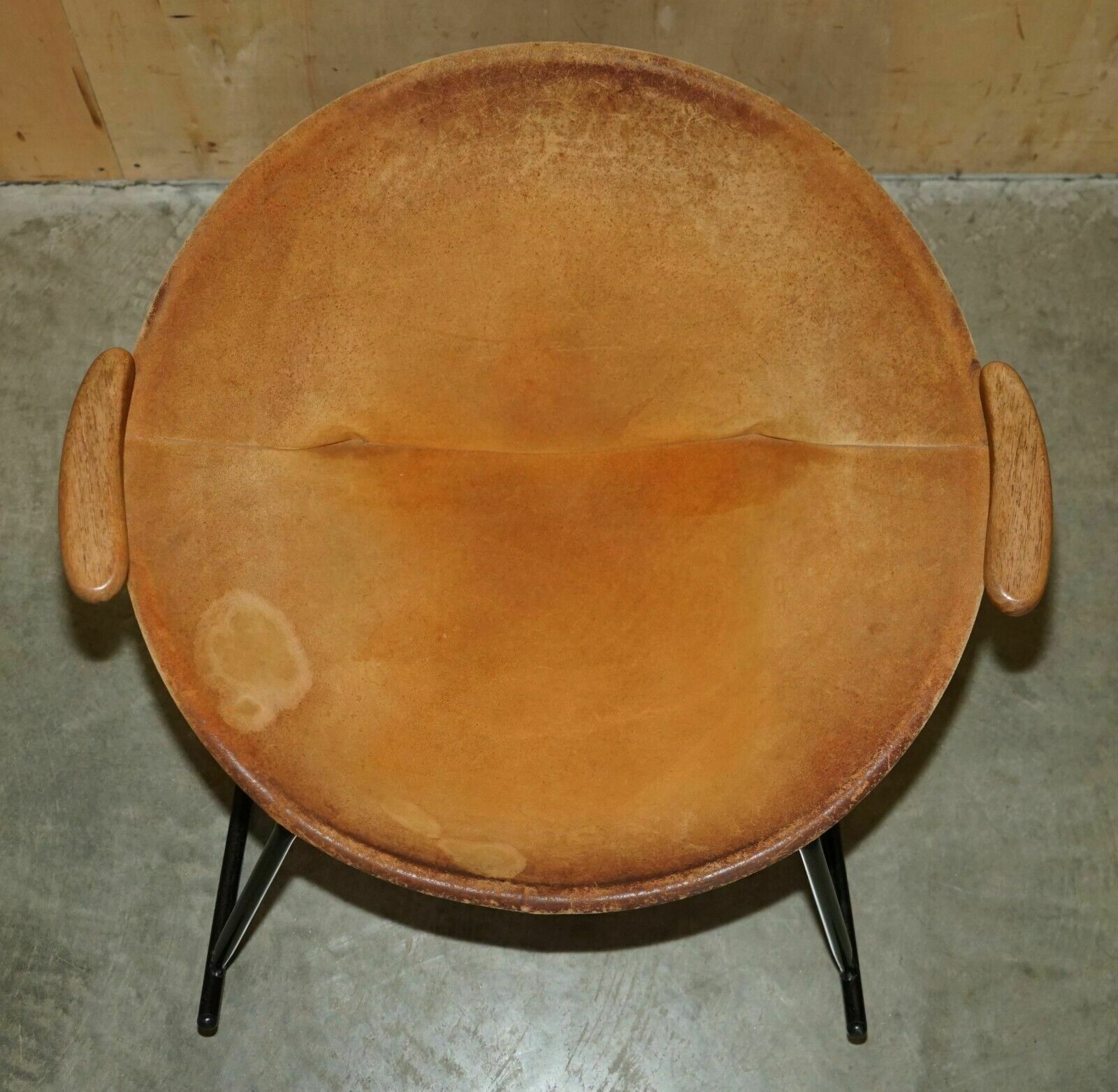 1960's Rare Balloon Lounge Rocking Armchair By Hans Olsen For Warm Nordic photo for sale
