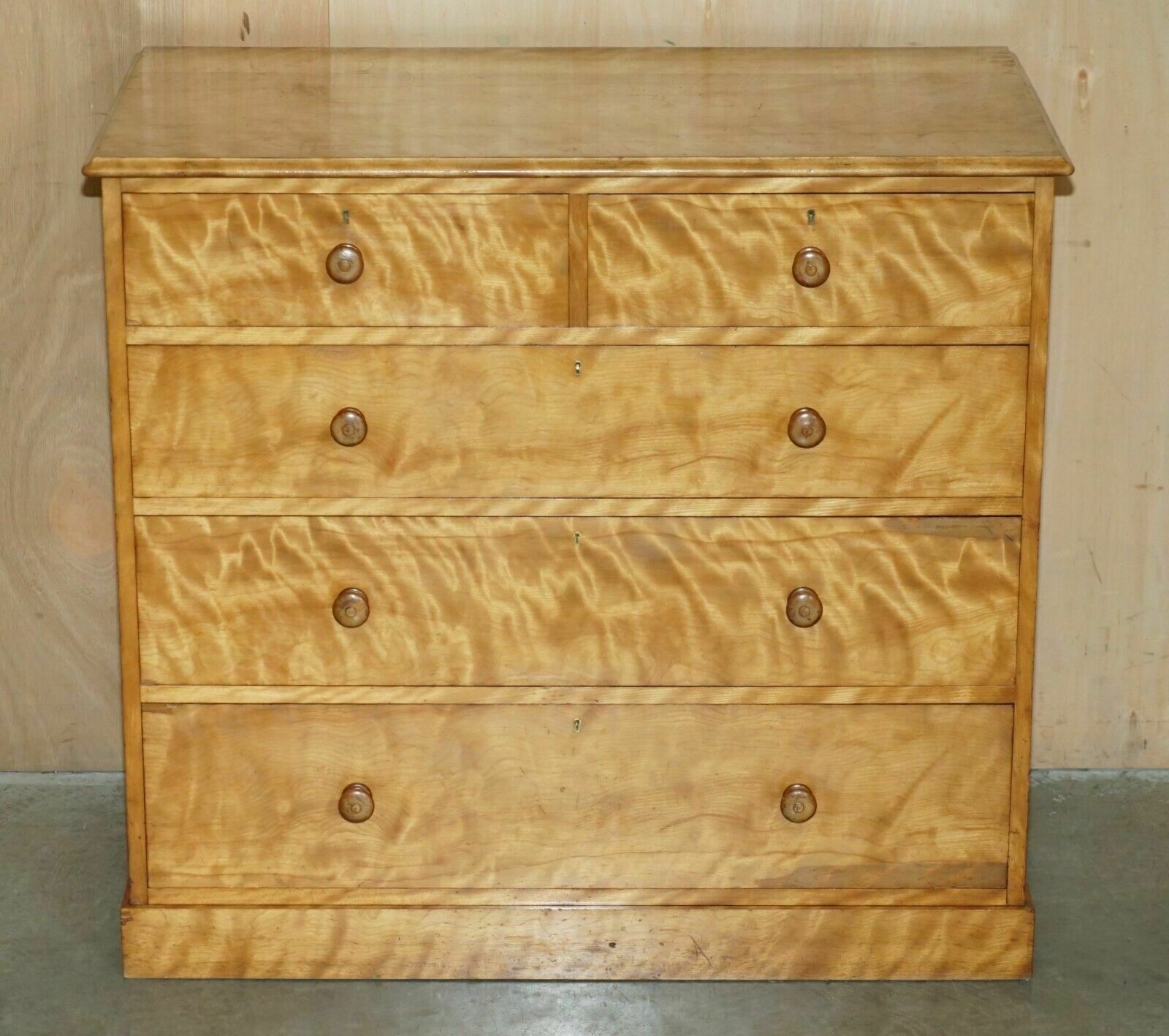 Stunning Antique Victorian 1880 Satin Birch Holland & Son's Chest Of Drawers