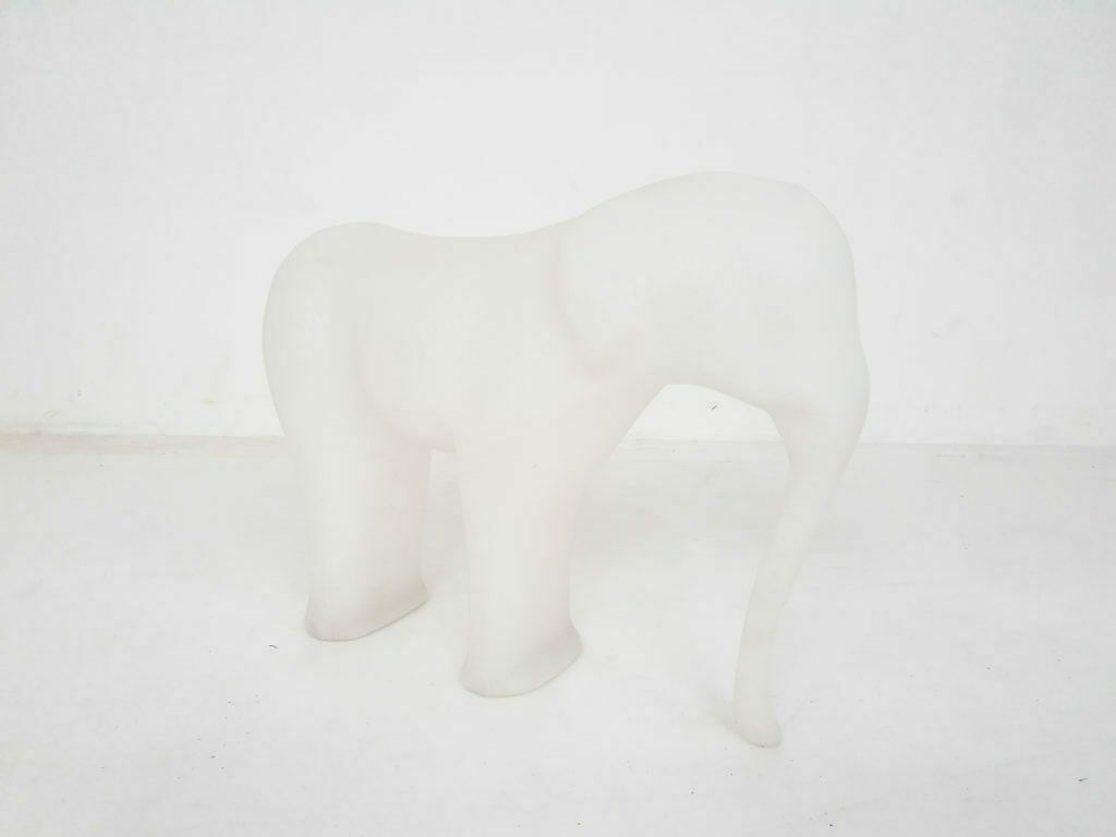 Low Res Elephant Stool Van Richard Hutten Voor Gispen, Nederland photo furniture