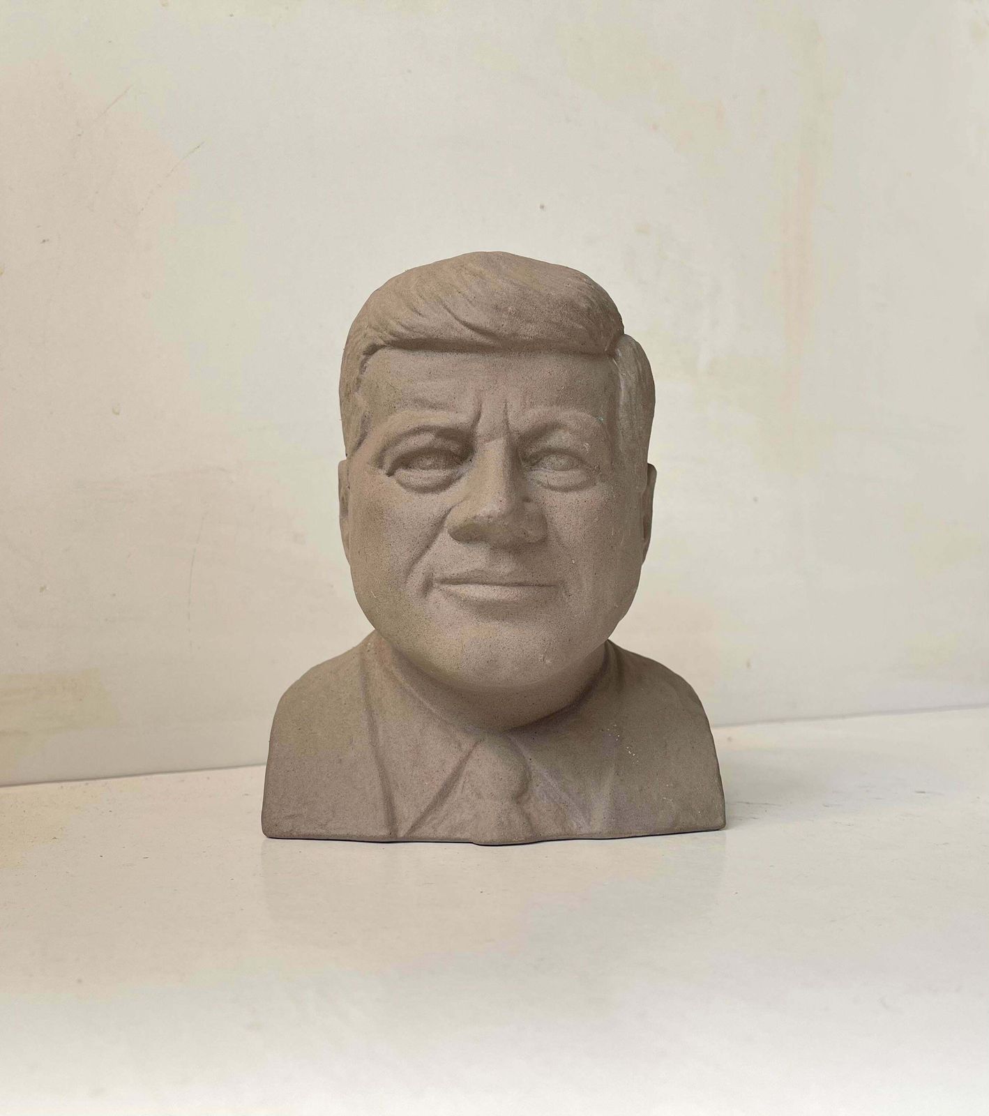 Vintage John F. Kennedy Ceramic Money Bank Bust, 1980 photo 369.0