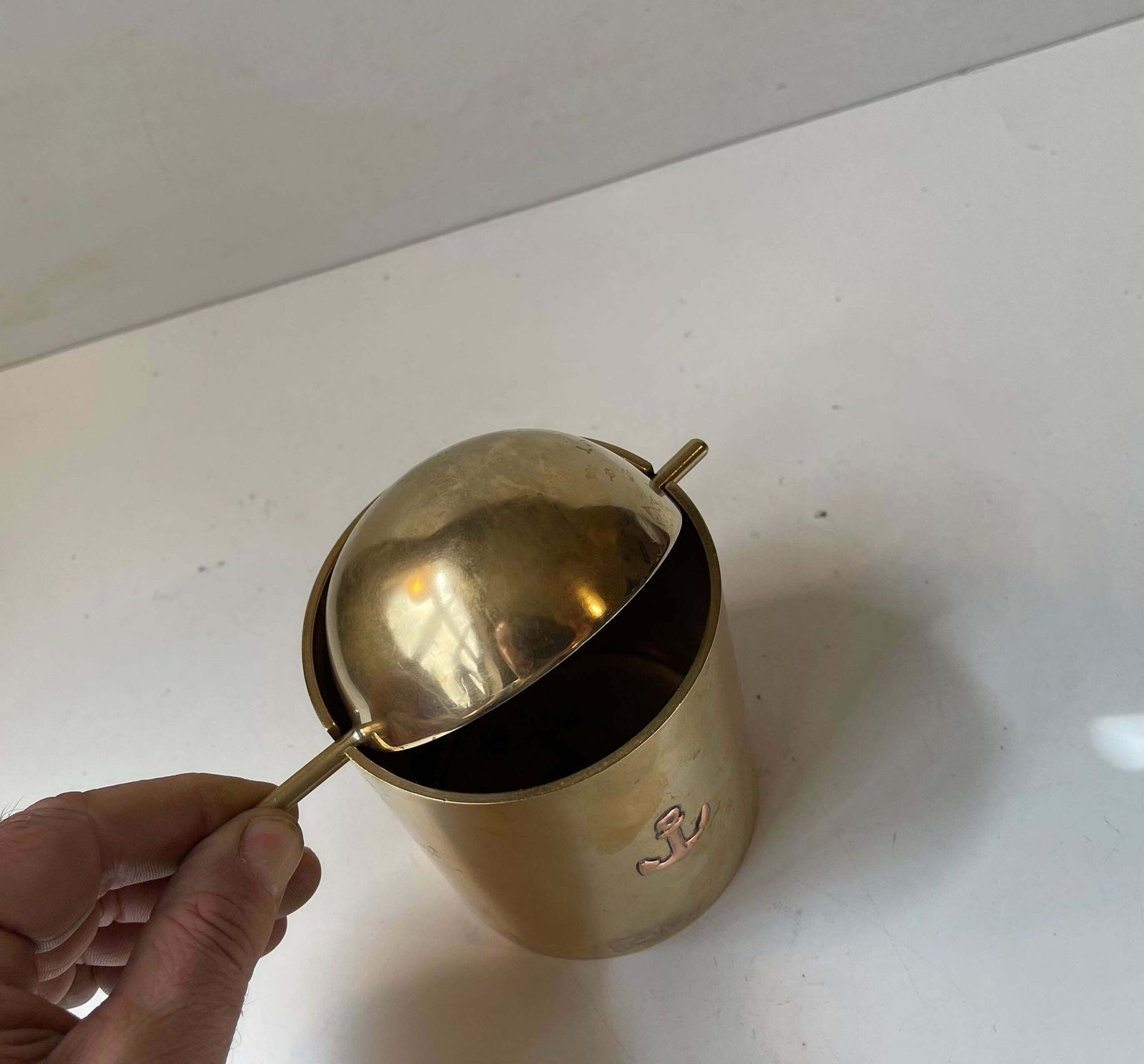 Large Cylinda Line Brass Cigar Ashtray By Arne Jacobsen, 1960s photo vintage