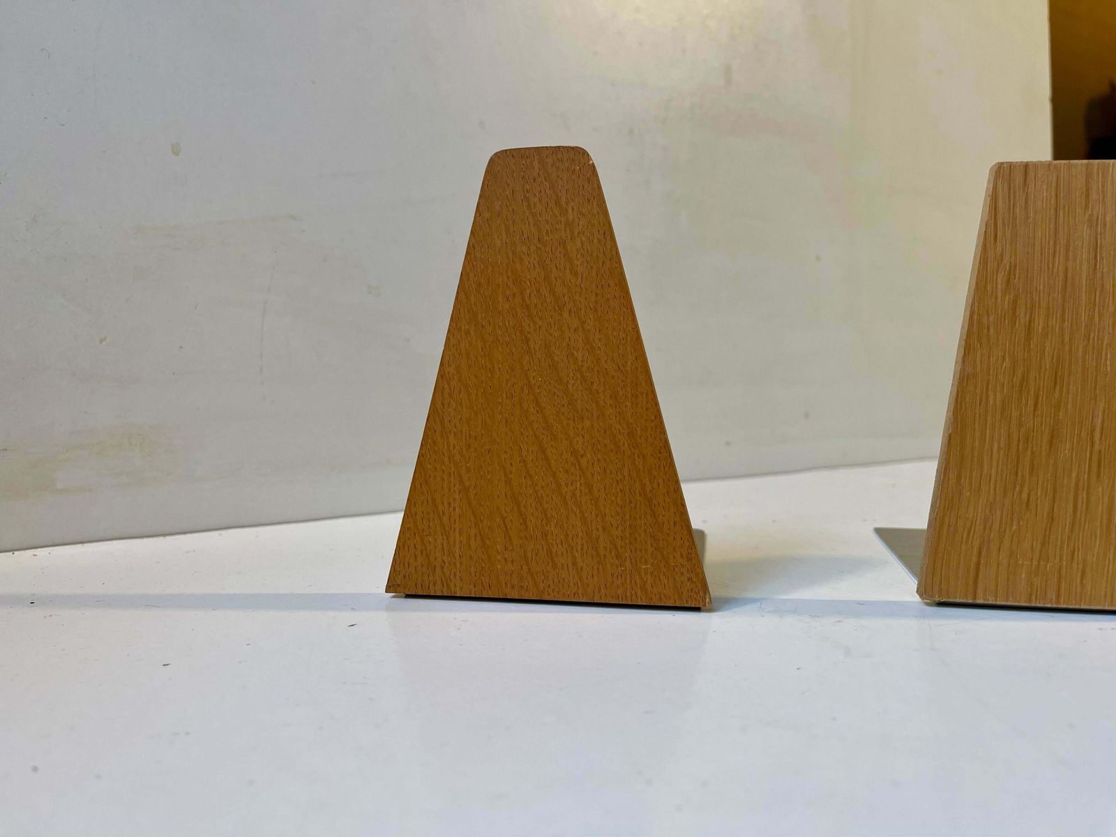 Vintage Scandinavian Bookends In Oak, 1960s, Set Of 3 photo Home Decor