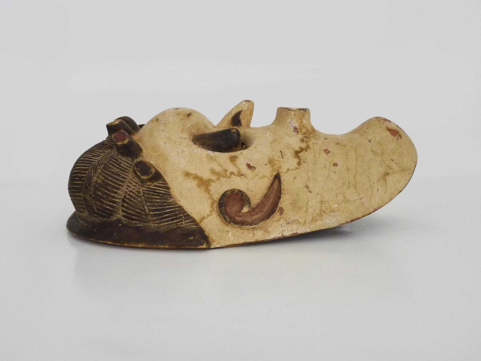 Old African Mask From Congo Africa African Tribal Art. 70s photo vinterior
