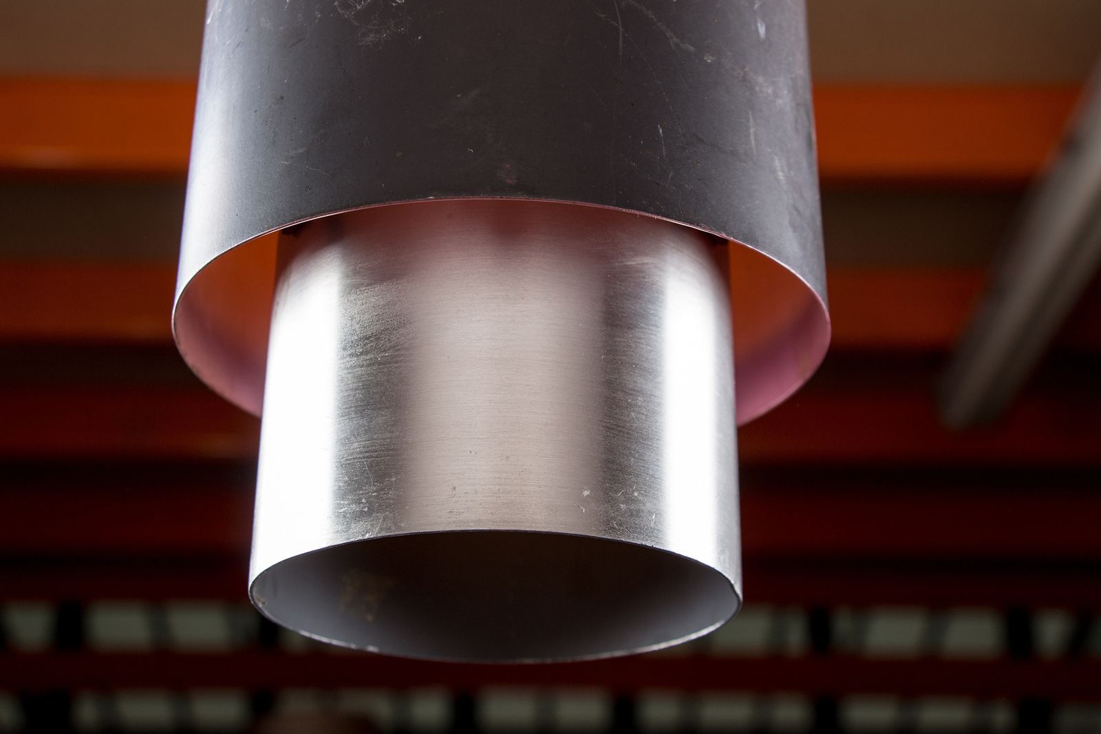 photo furniture Grande suspension danoise en aluminium, modèle Zénith par Jo Hammerborg pour Fog & Mørup, 1960.