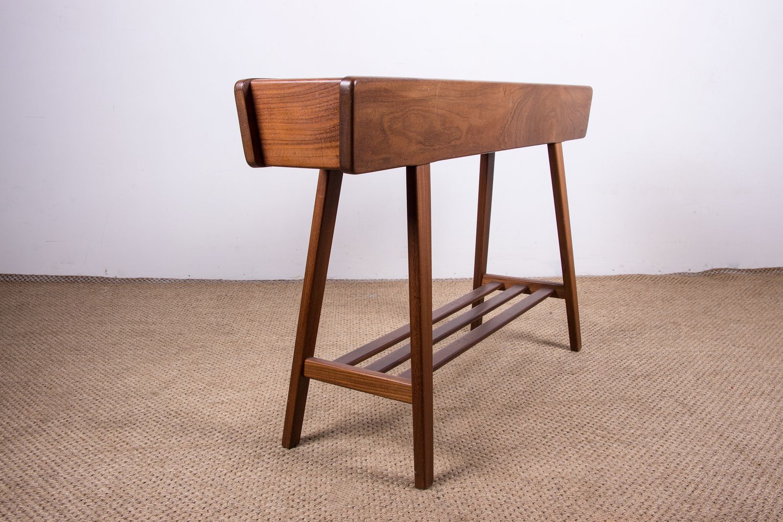 Large Danish Beech And Zinc Indoor Planter By Brdr Dalsaargd For Illum Bolighus 1960 photo vintage