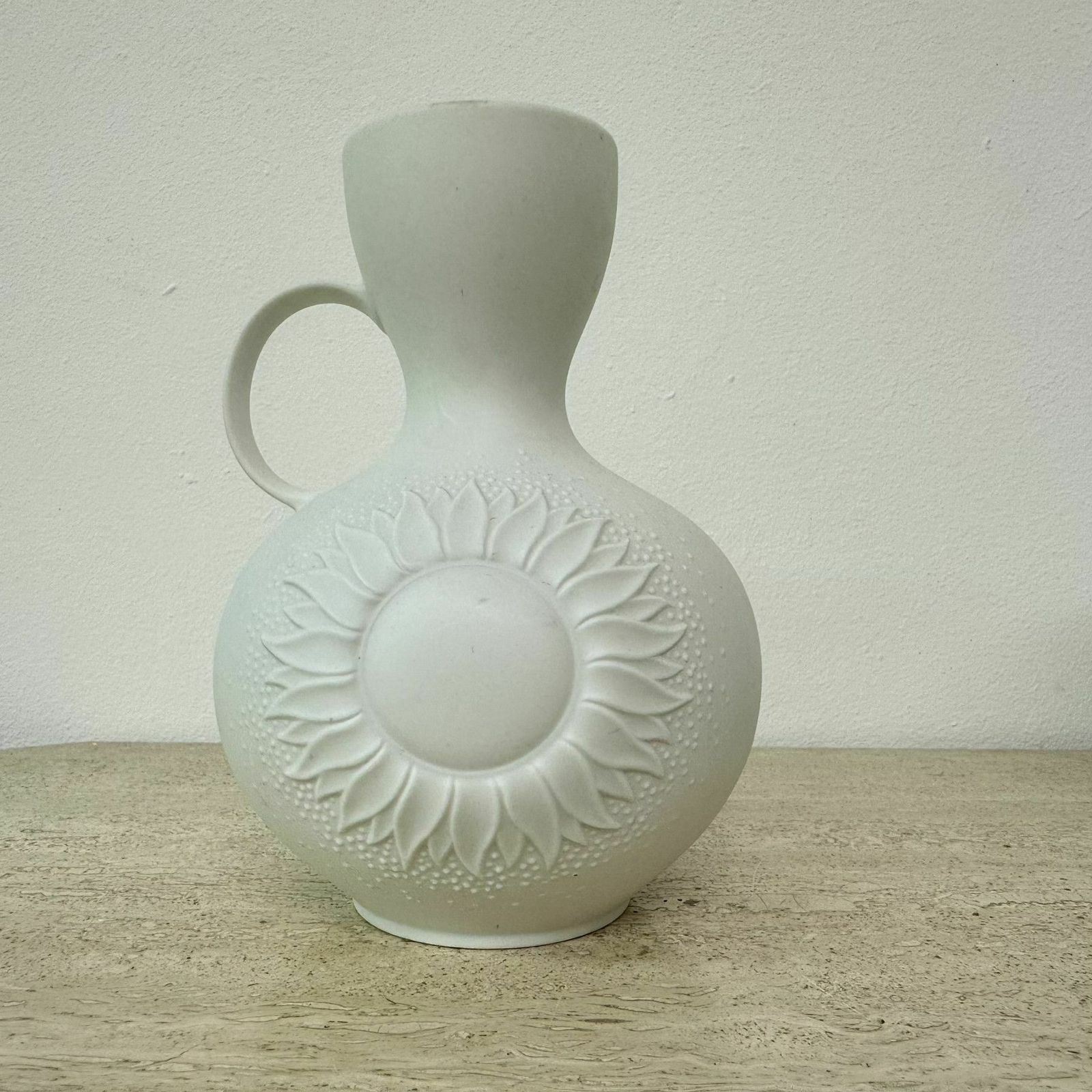 Set Of 7 German Bisque Vases Kaiser Bavaria , 1960s photo vintage