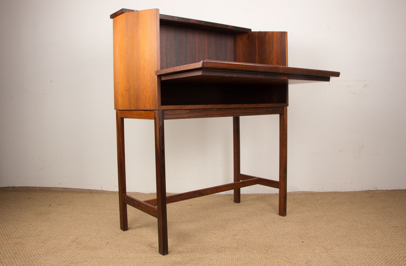 photo vinterior Scriban Serving As A Bar And Secretary In Rosewood And Formica By Hans Olsen For Cs Mobler 1960
