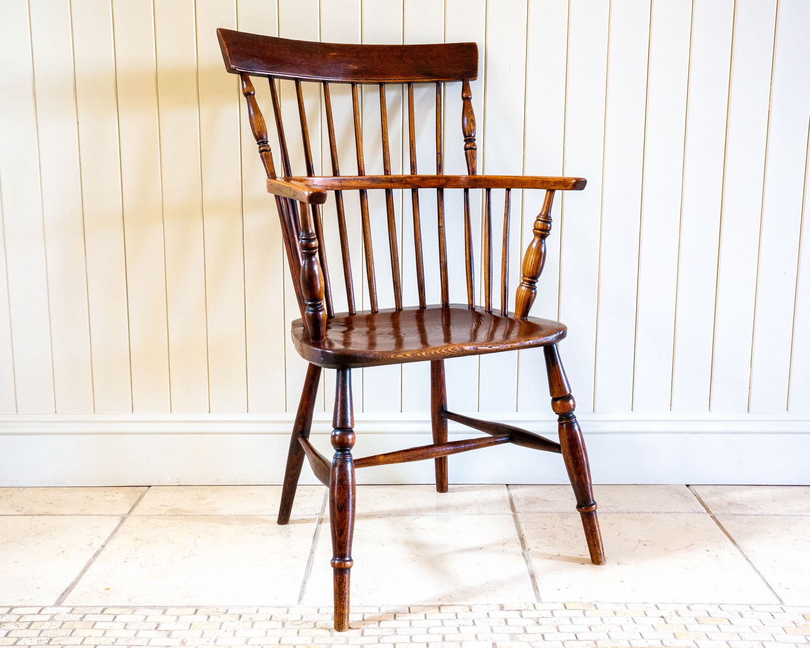 Lincolnshire Windsor Chair Comb Back Chair 1840 Early Victorian 1800s Country House Farmhouse Interior Fireside Armchair Camm Marsh photo vinterior