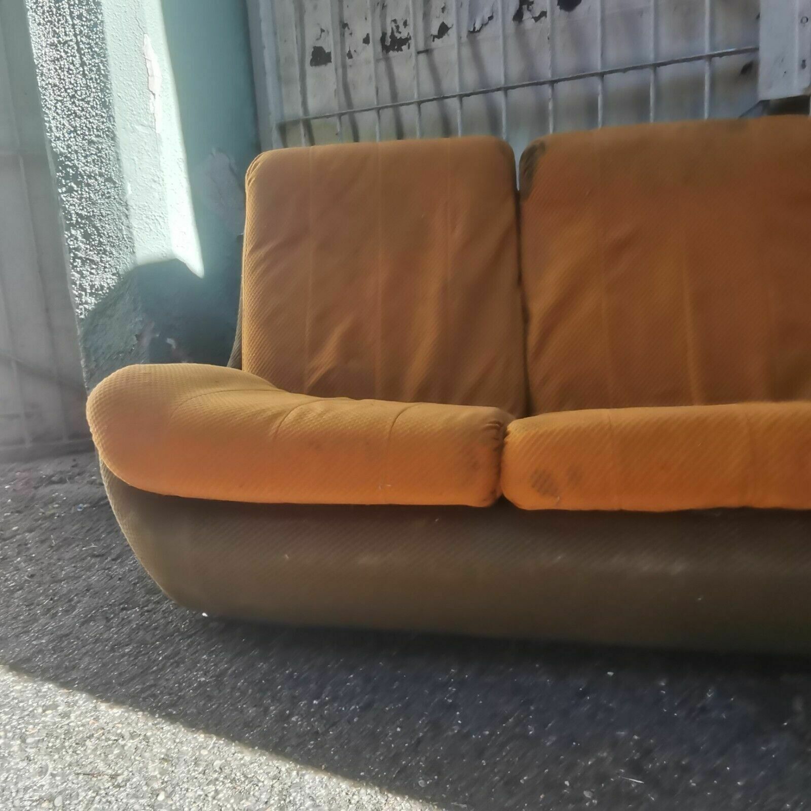 photo furniture Atlantis Czech Vintage Space Age Sofa Mcm Lightweight Unique Seating 3 Seater